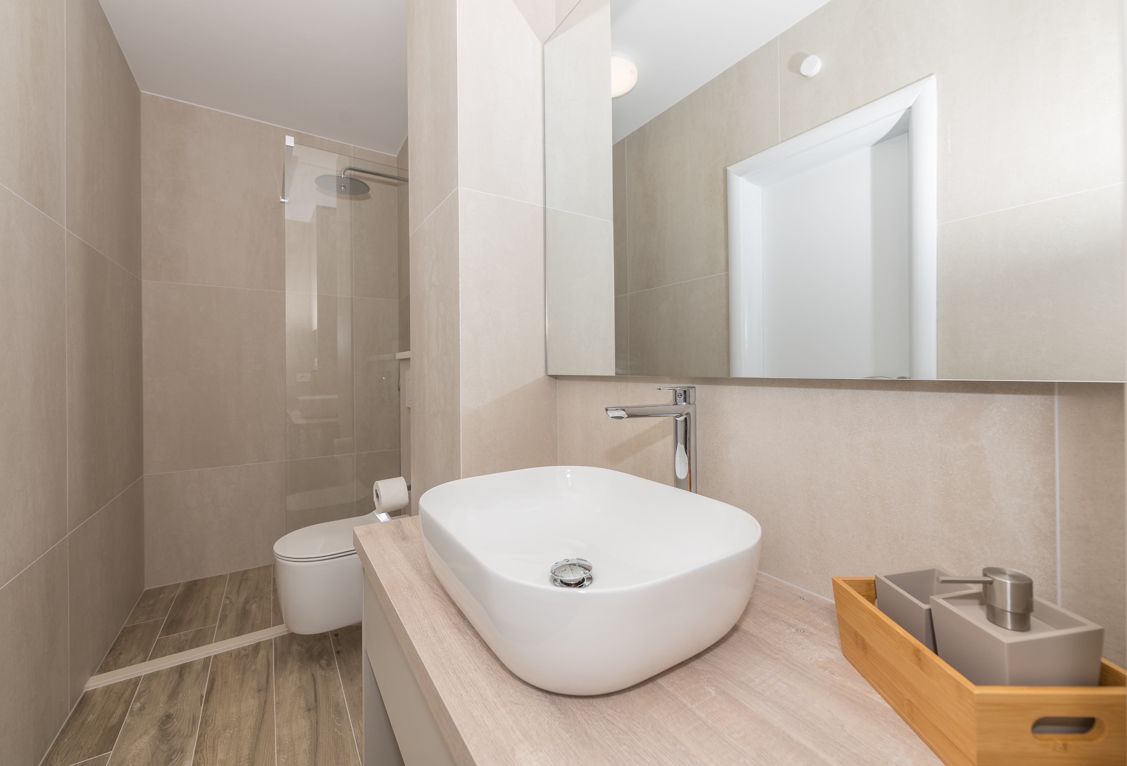 One bedroom apartment with terrace Makarska  A-e