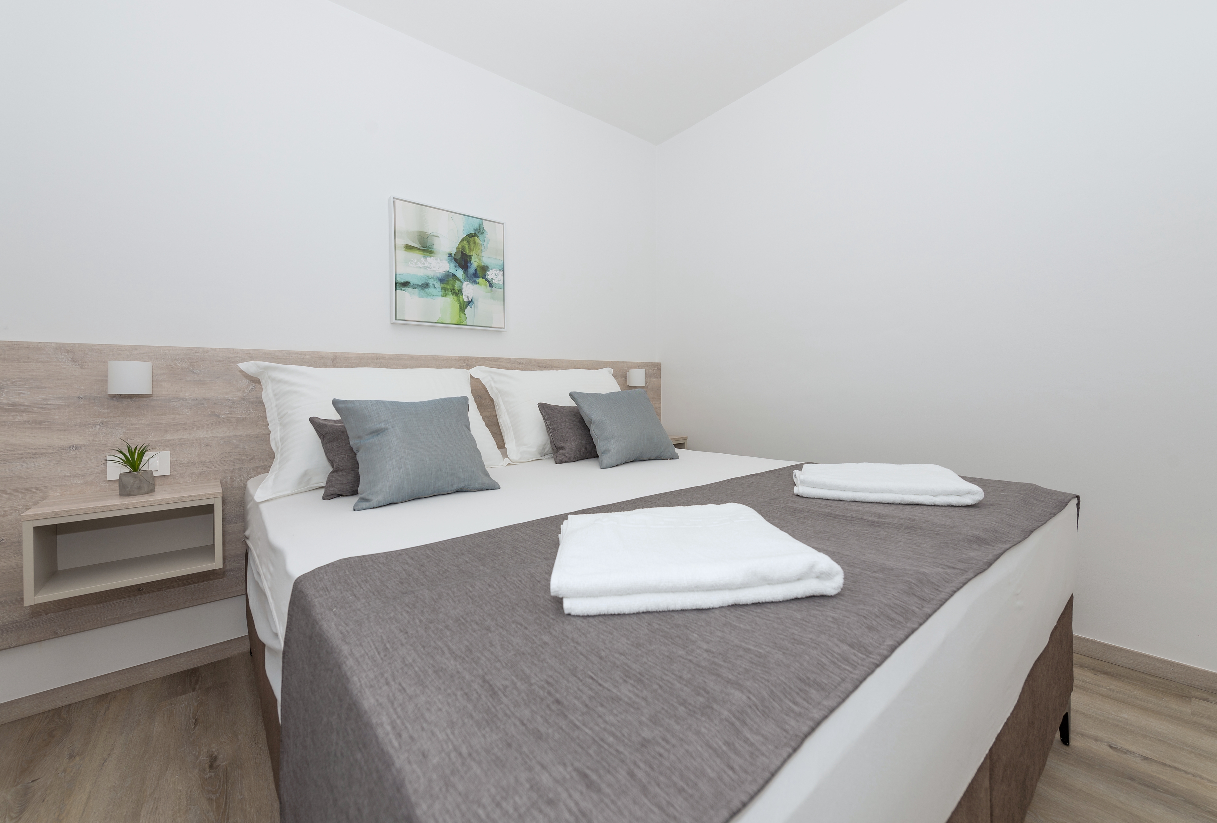 One bedroom apartment with terrace Makarska  A-e