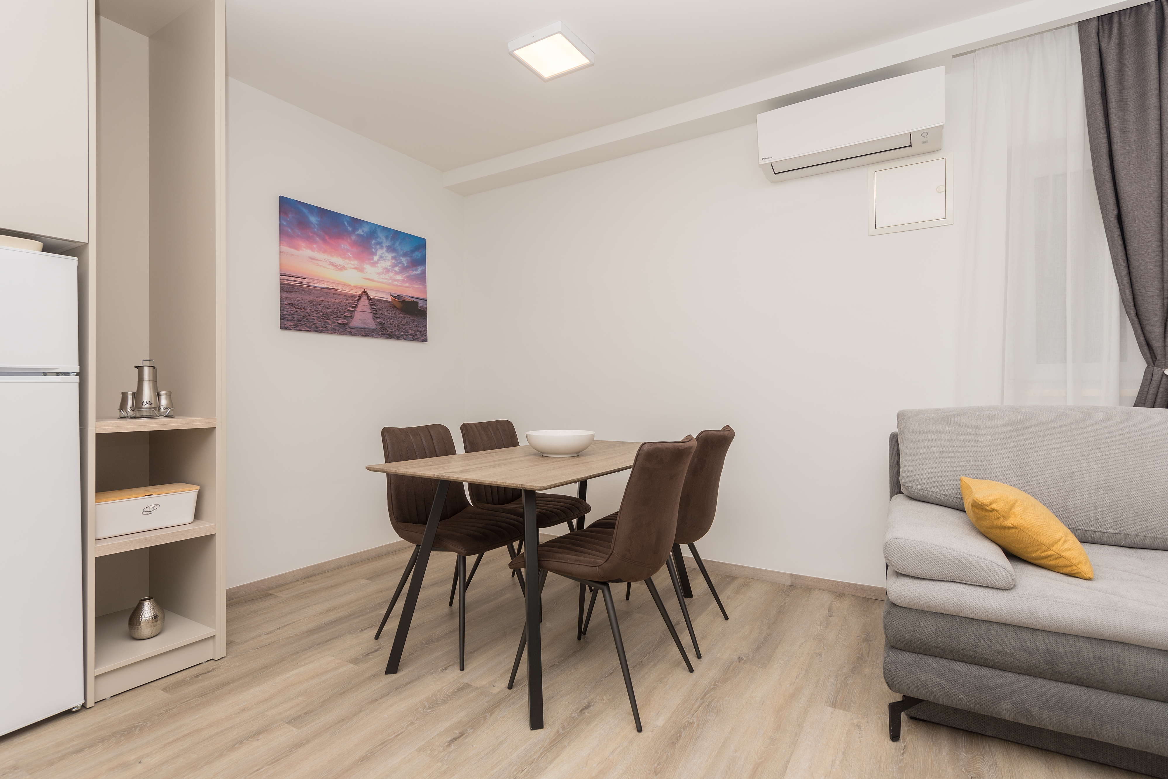 One bedroom apartment with terrace Makarska  A-e
