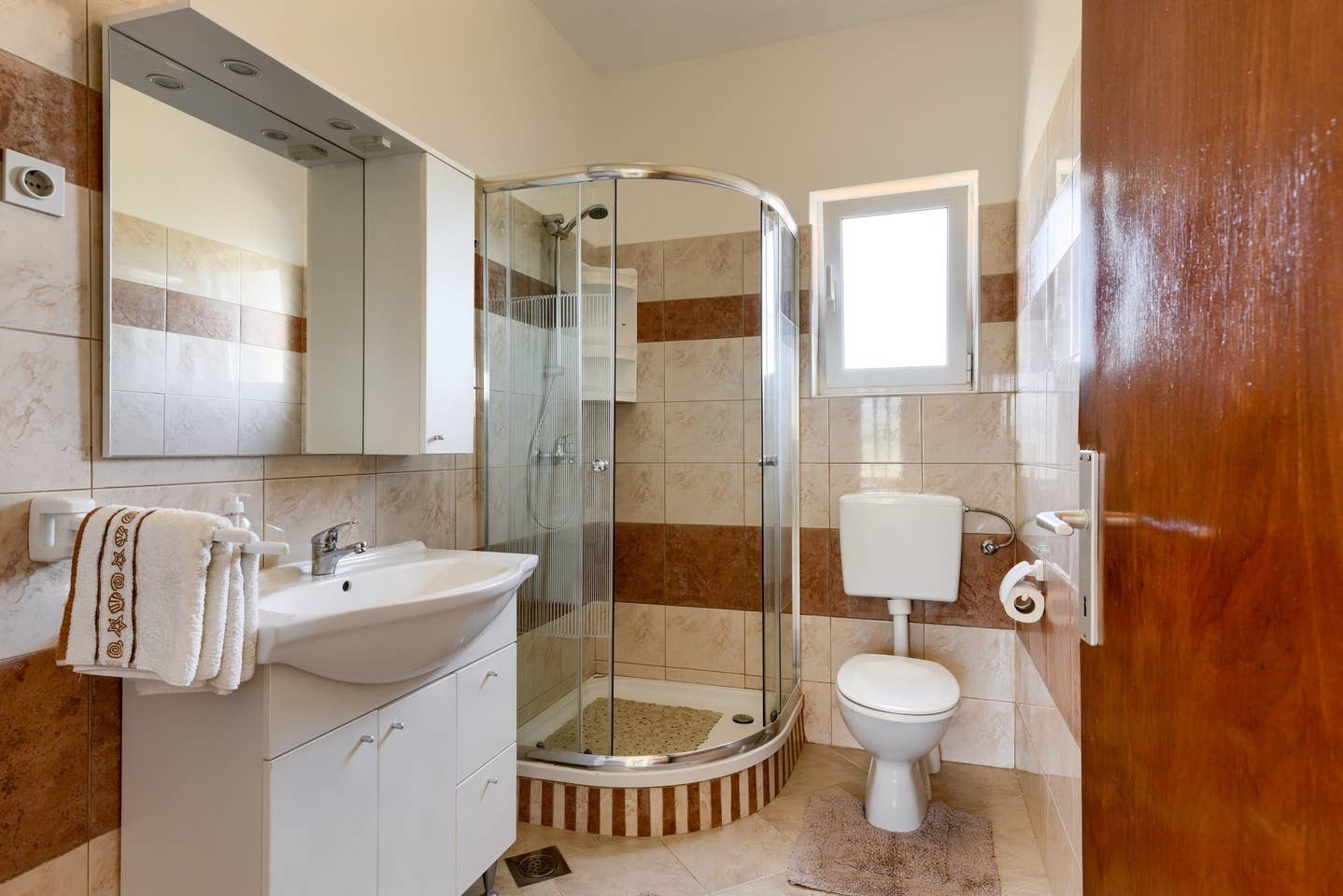 Two bedroom apartment with terrace and sea view Kali, Ugljan  A-a