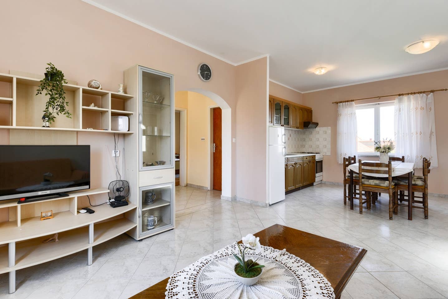 Two bedroom apartment with terrace and sea view Kali, Ugljan  A-a