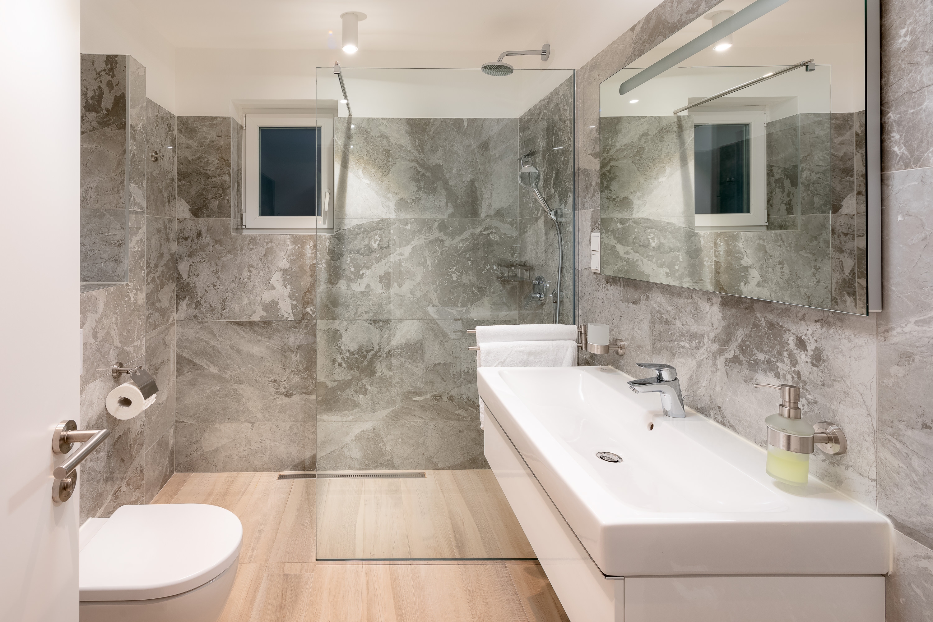 Top Makarska Promajna Top Makarska Promajna