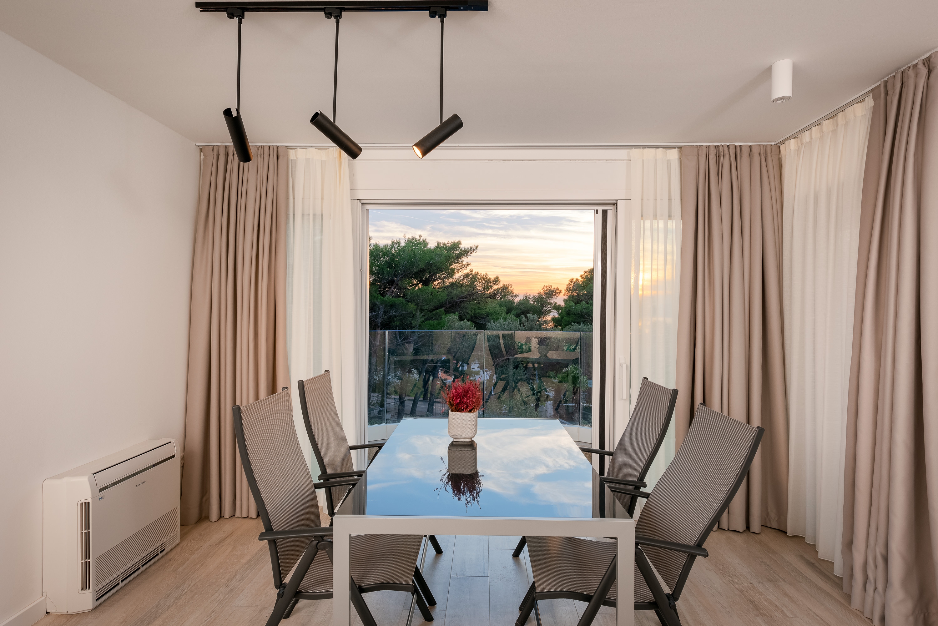 Top Makarska Promajna Top Makarska Promajna