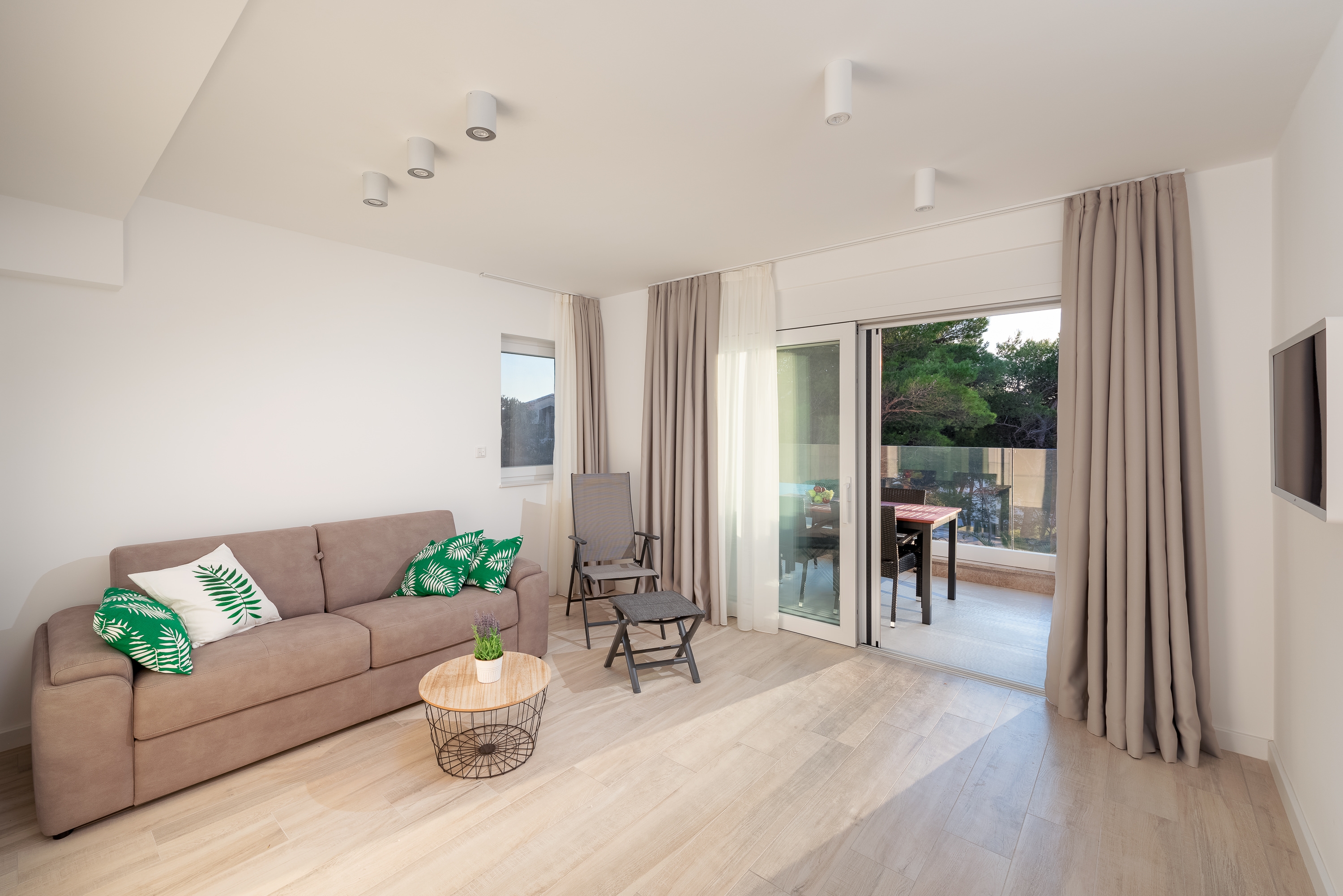 Two bedroom apartment with terrace Promajna, Makarska (A-19144-c)