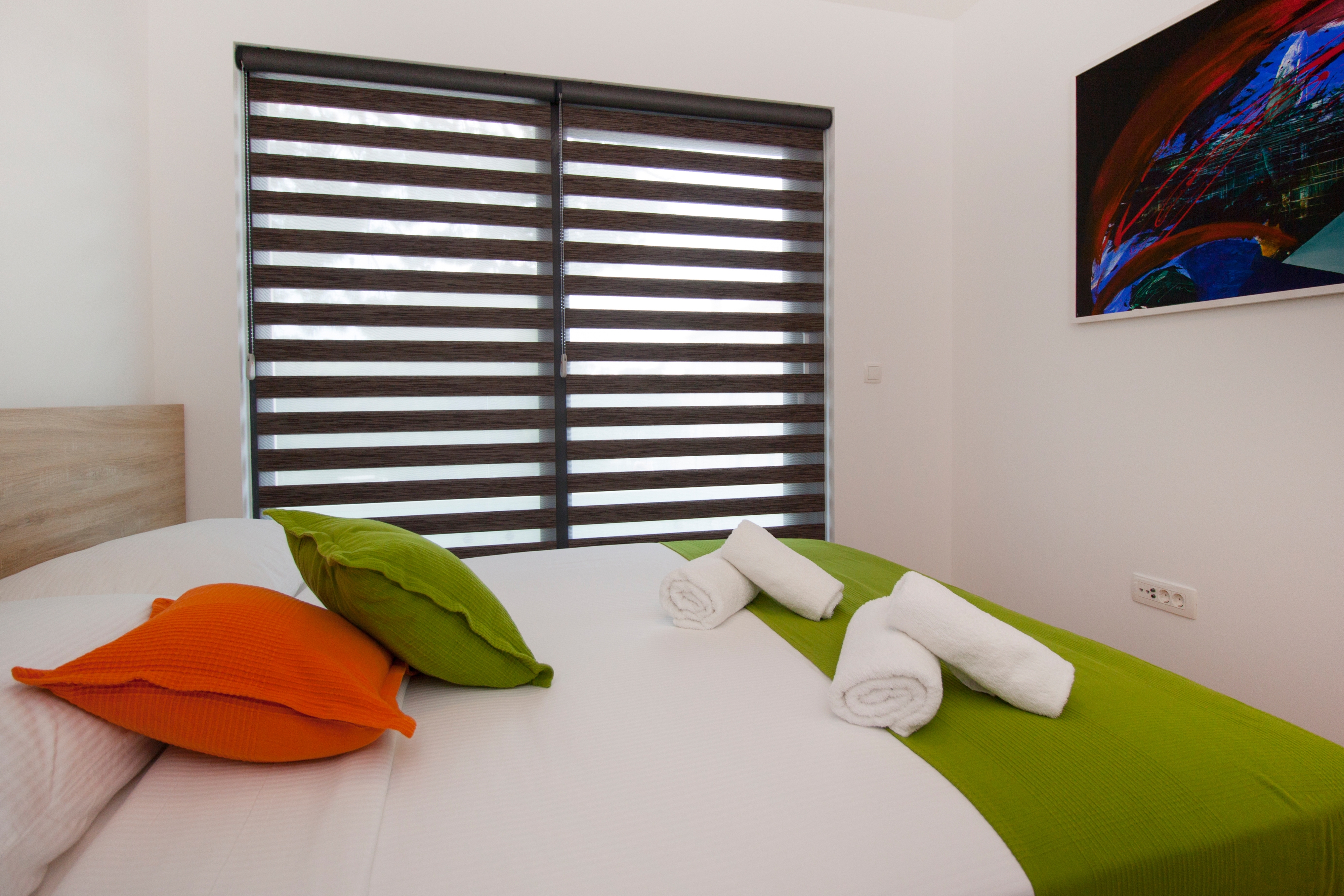 Two bedroom apartment with balcony Makarska (A-19145-e)