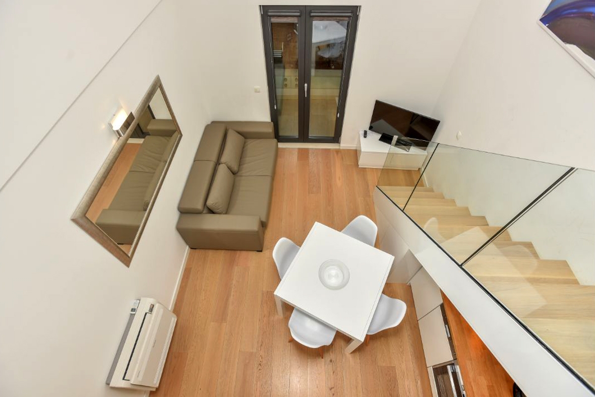 Two bedroom apartment with air-conditioning Makarska (A-19145-f)