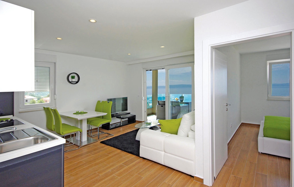 Two bedroom apartment with terrace and sea view Makarska (A-19147-d)