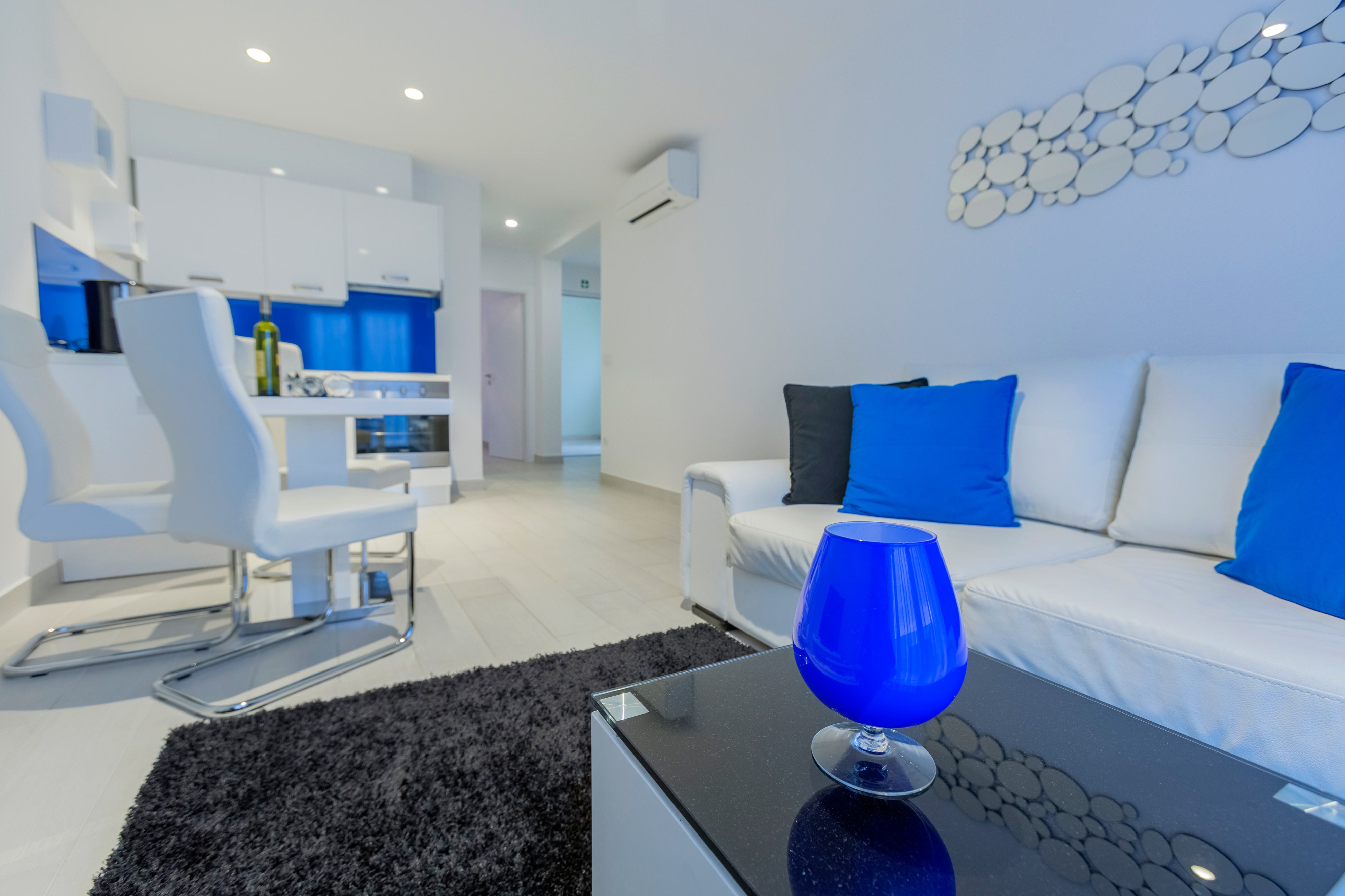 One bedroom apartment with terrace and sea view Makarska (A-19147-f) One bedroom apartment with terrace and sea view Makarska (A-19147-f)