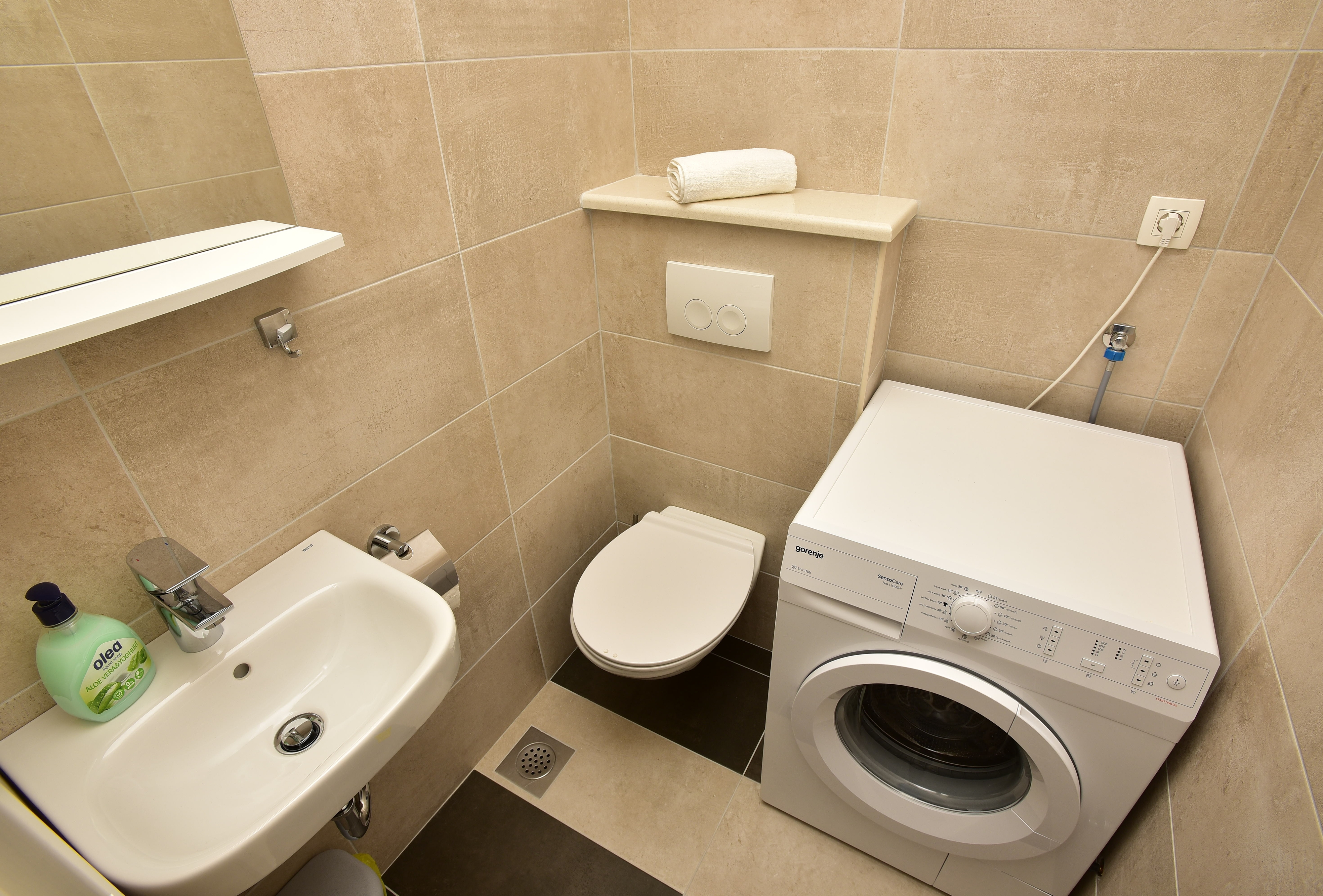 Two bedroom apartment near beach Živogošće - Mala Duba, Makarska  A-a
