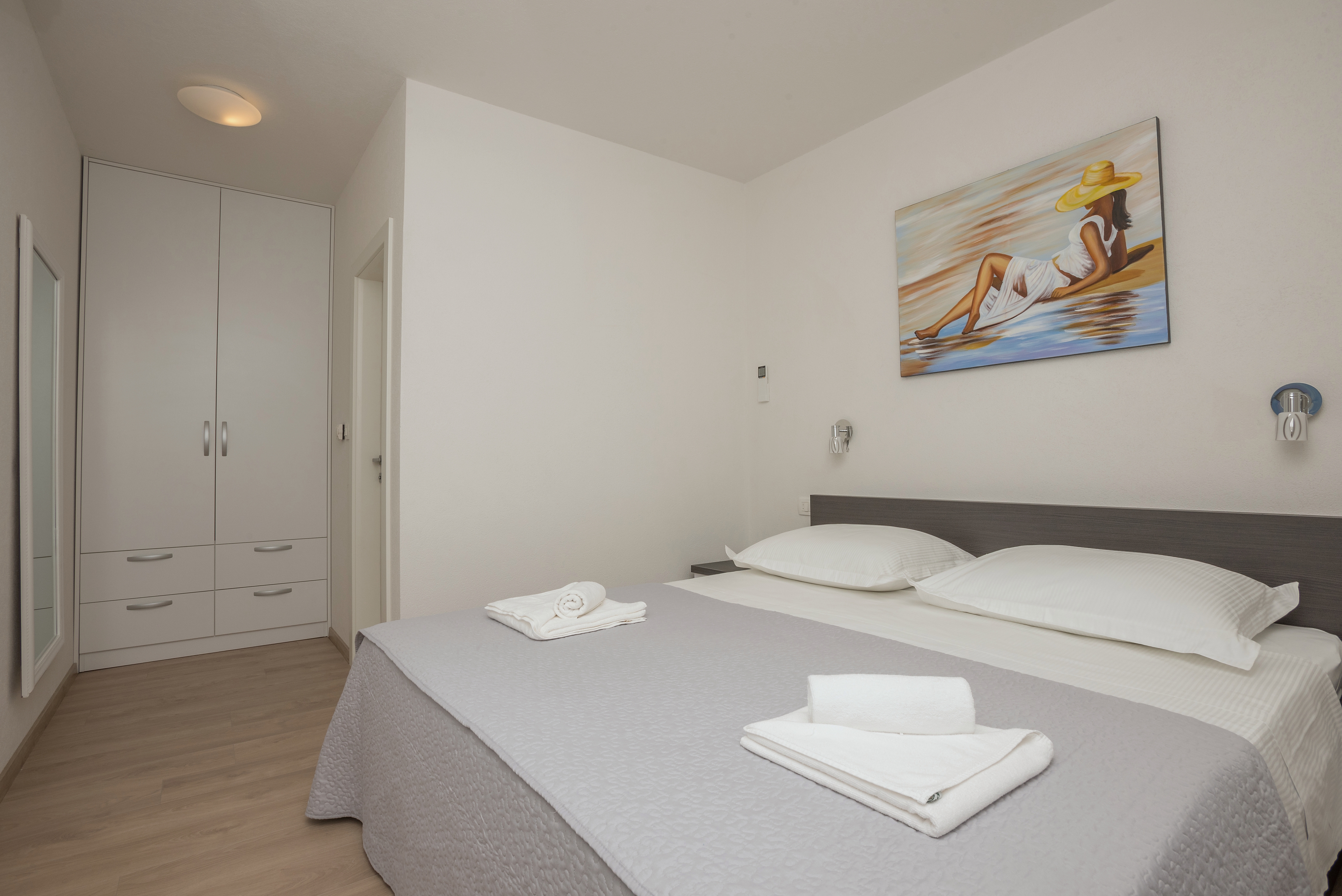 Three bedroom apartment near beach Živogošće - Mala Duba, Makarska  A-b