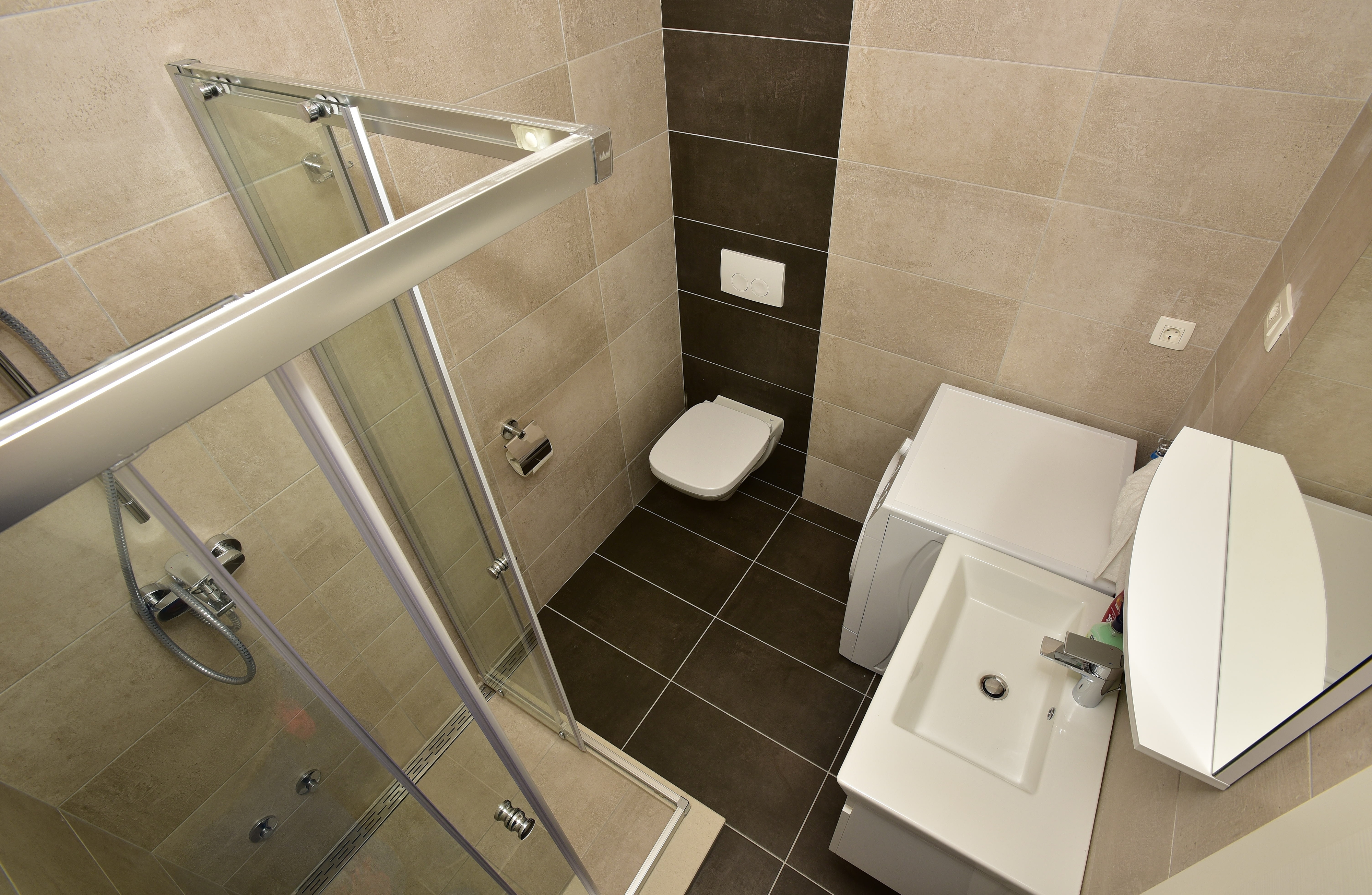 Three bedroom apartment near beach Živogošće - Mala Duba, Makarska  A-c