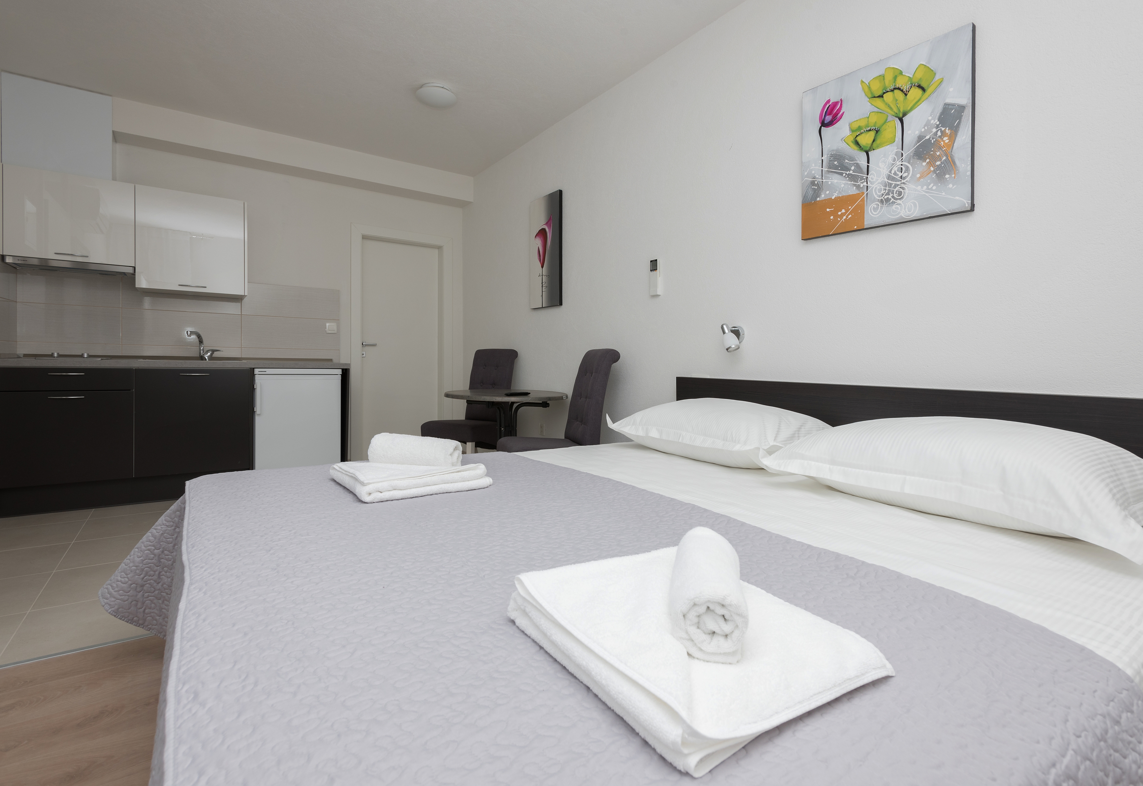 Three bedroom apartment near beach Živogošće - Mala Duba, Makarska  A-c