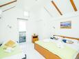 Mokošica, Bedroom 2 in the house, air condition available, (pet friendly) and WiFi.