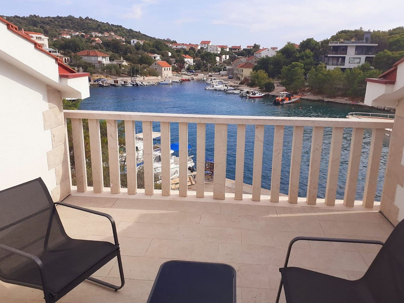 Comfortable and spacious house near beach Ražanj, Rogoznica  K