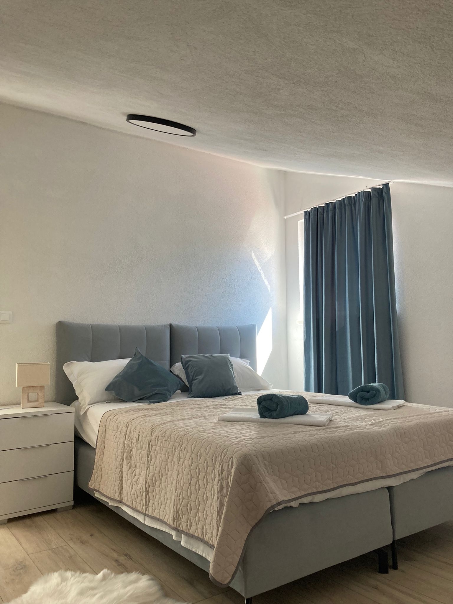 Comfortable and spacious house near beach Ražanj, Rogoznica  K
