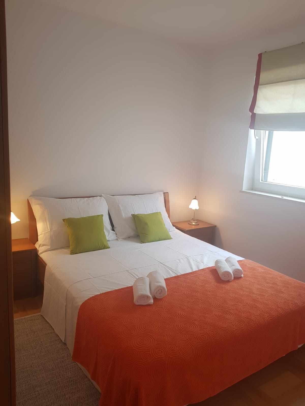 Two bedroom apartment with balcony and sea view Supetar, Brač  A-a