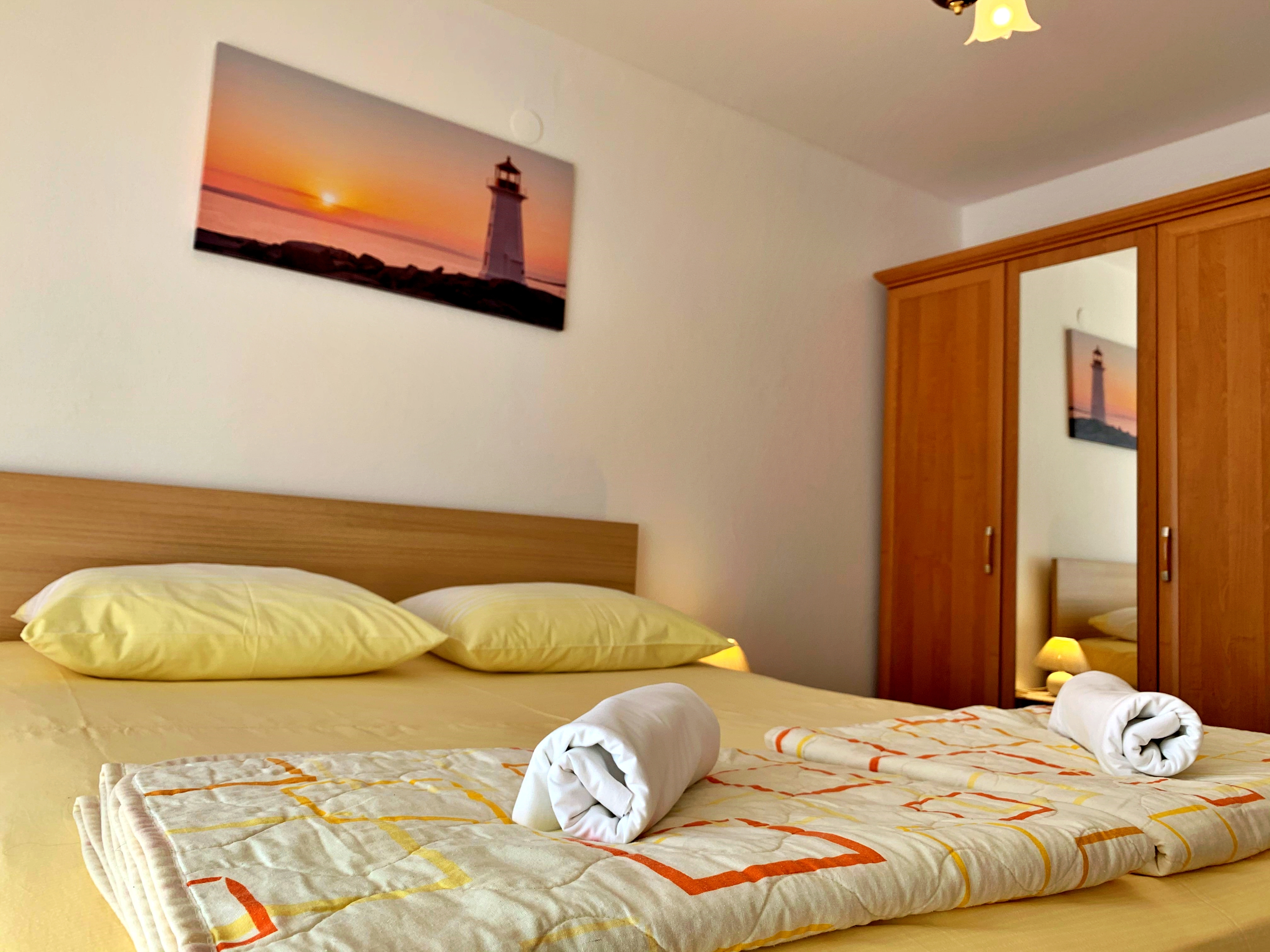 One bedroom apartment with terrace and sea view Čižići, Krk  A-a