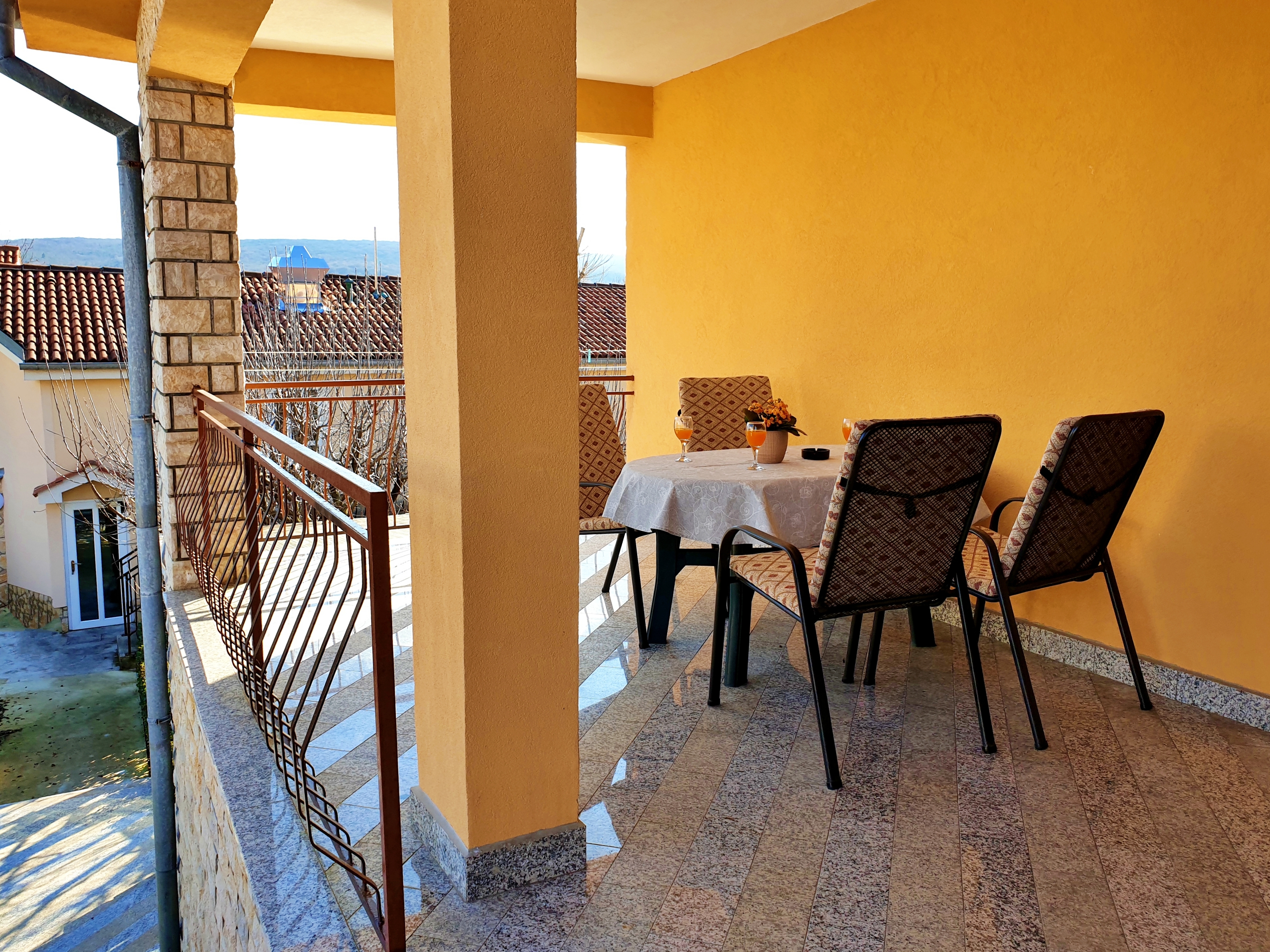 One bedroom apartment with terrace and sea view Čižići, Krk  A-a