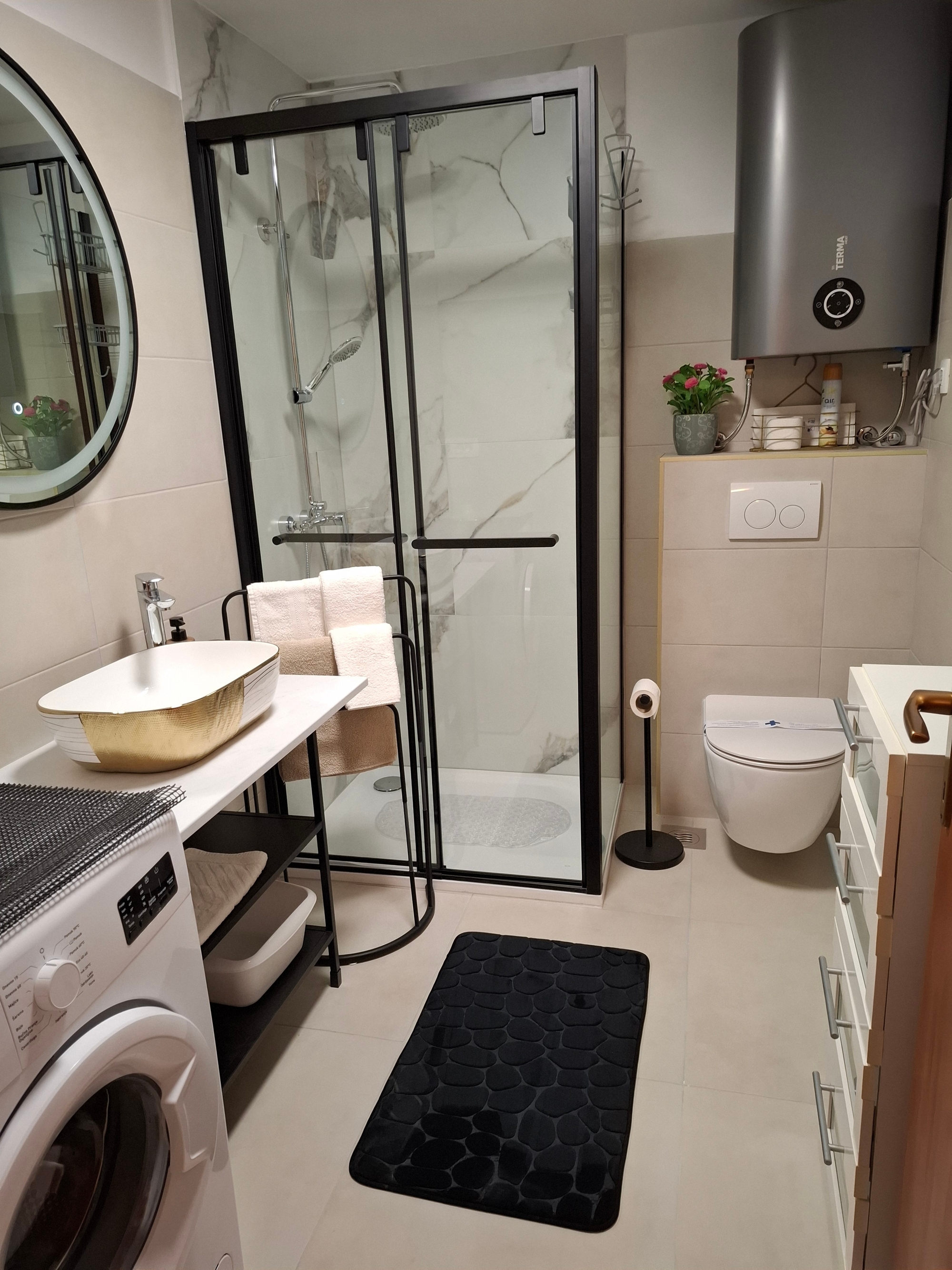 Two bedroom apartment with terrace and sea view Rovinj  A-b