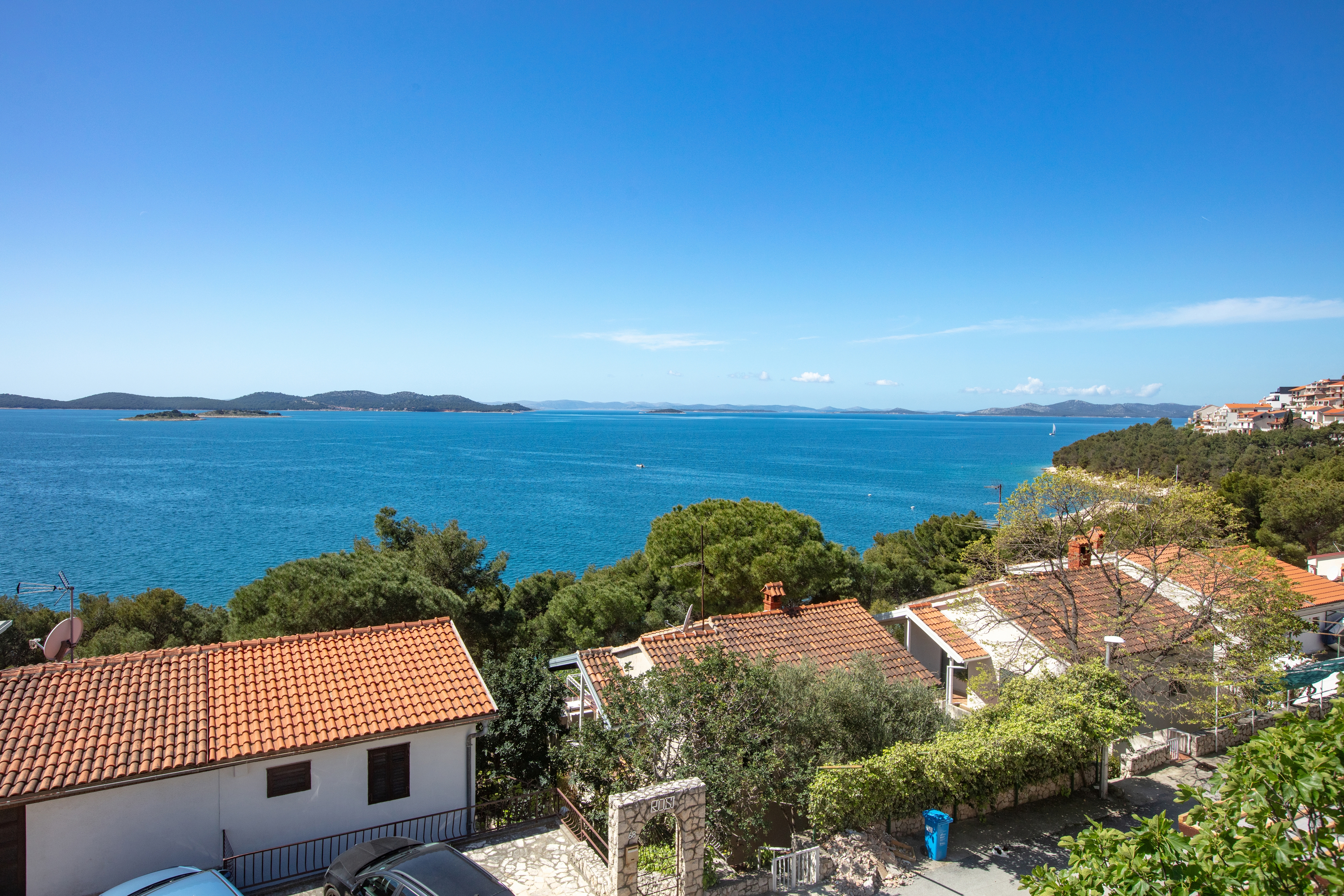 One bedroom apartment with terrace and sea view Drage, Biograd  A-a