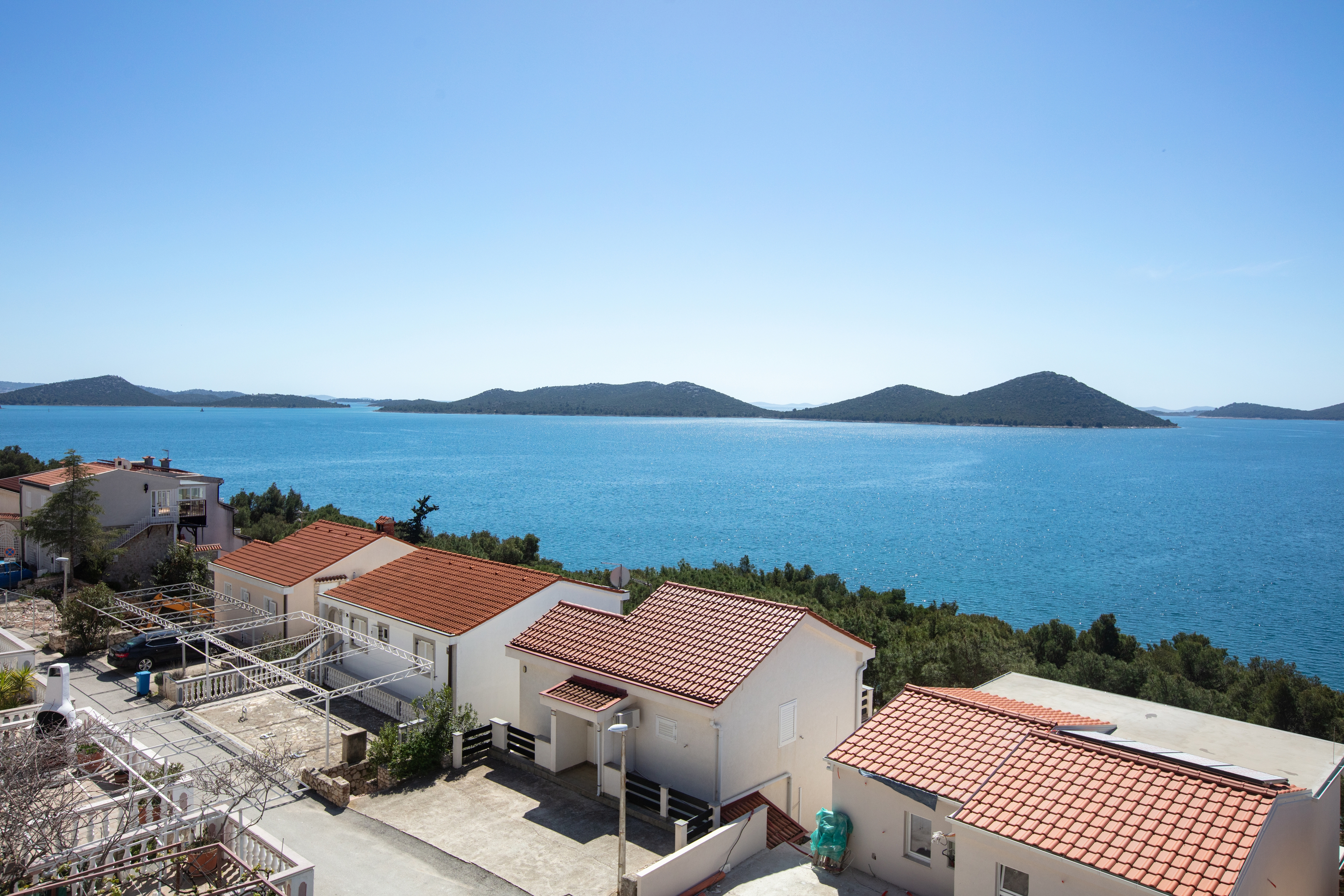 Two bedroom apartment with balcony and sea view Drage, Biograd  A-c