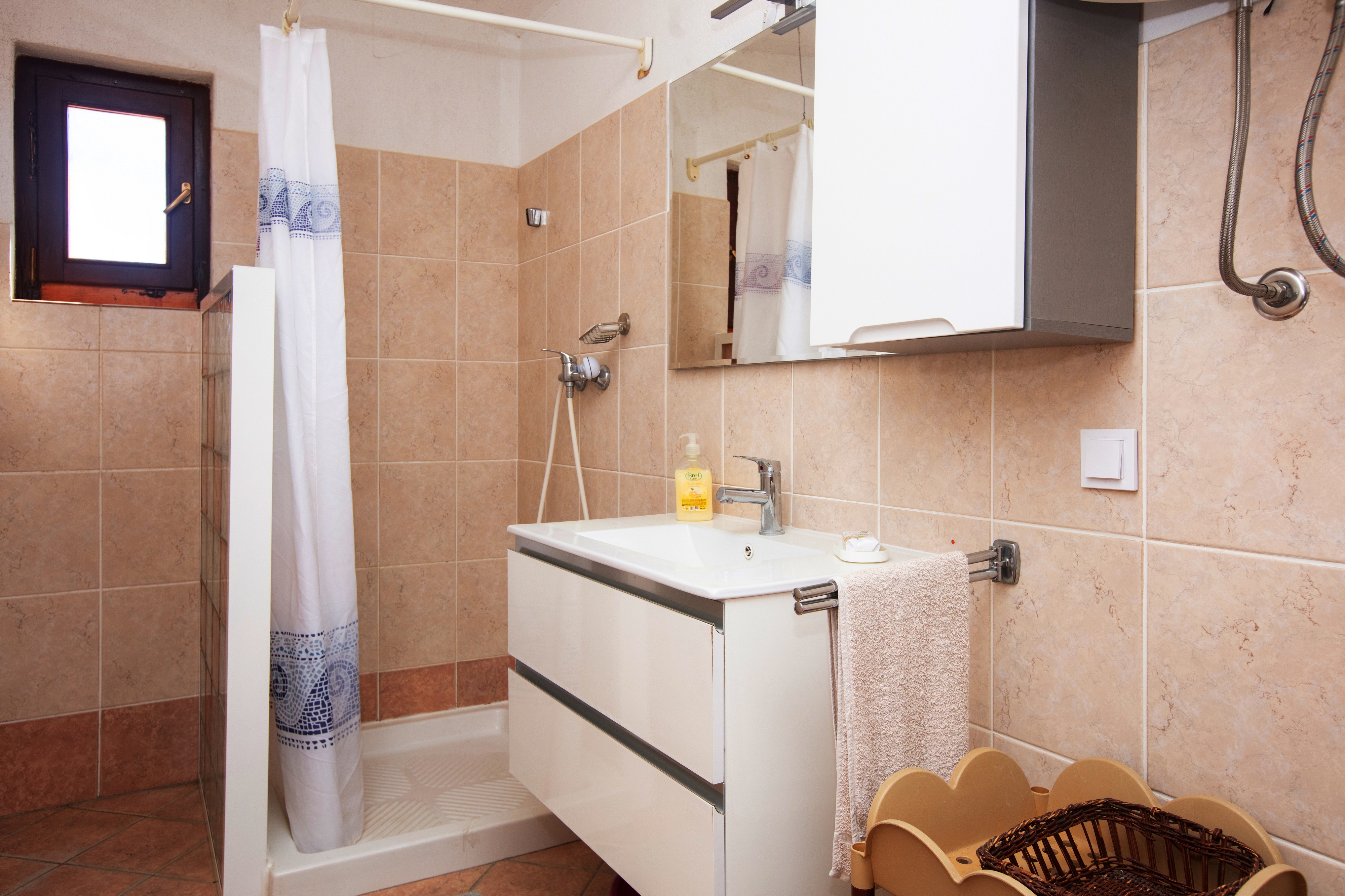 Two bedroom apartment with balcony and sea view Drage, Biograd  A-c