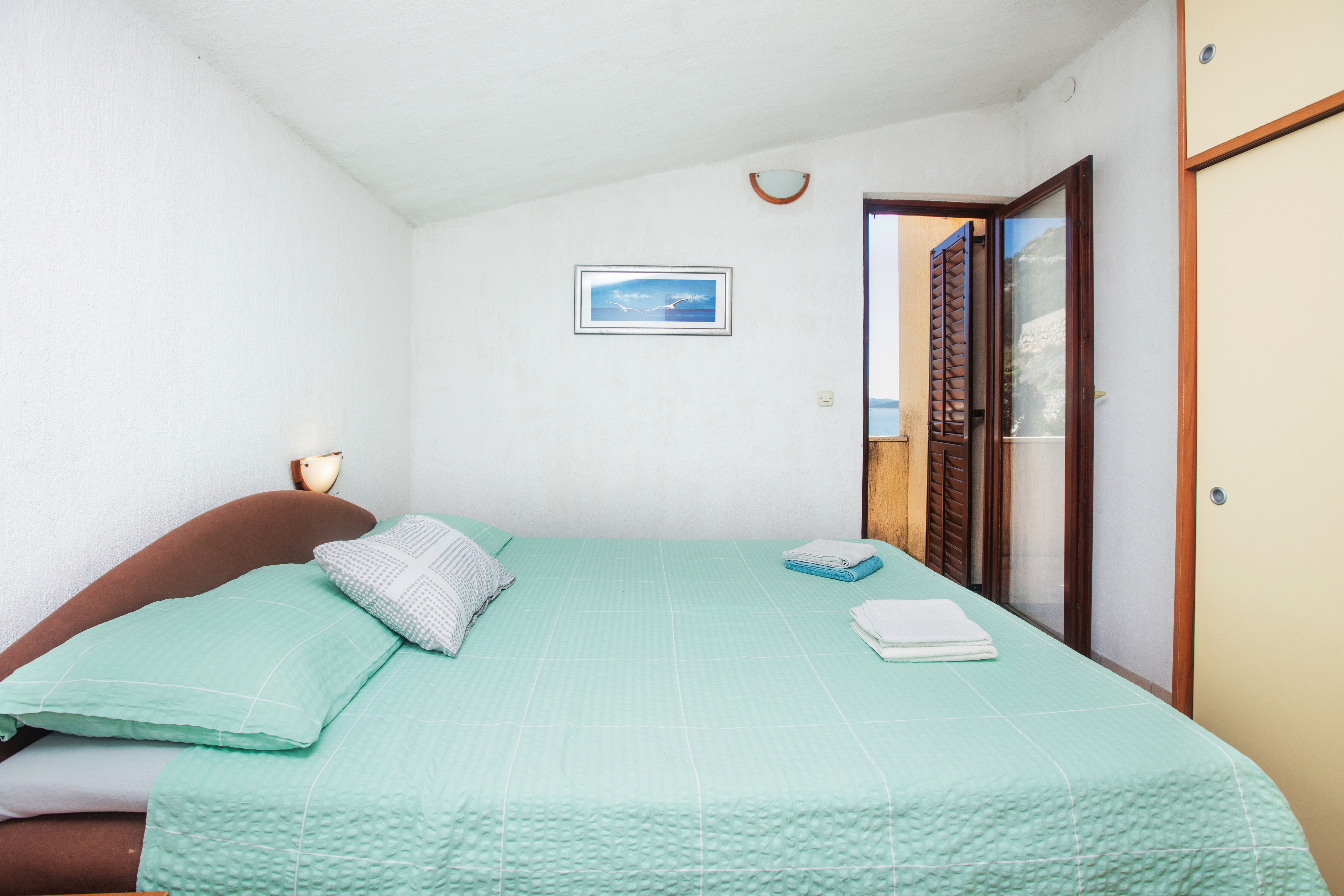 Two bedroom apartment with balcony and sea view Drage, Biograd  A-c
