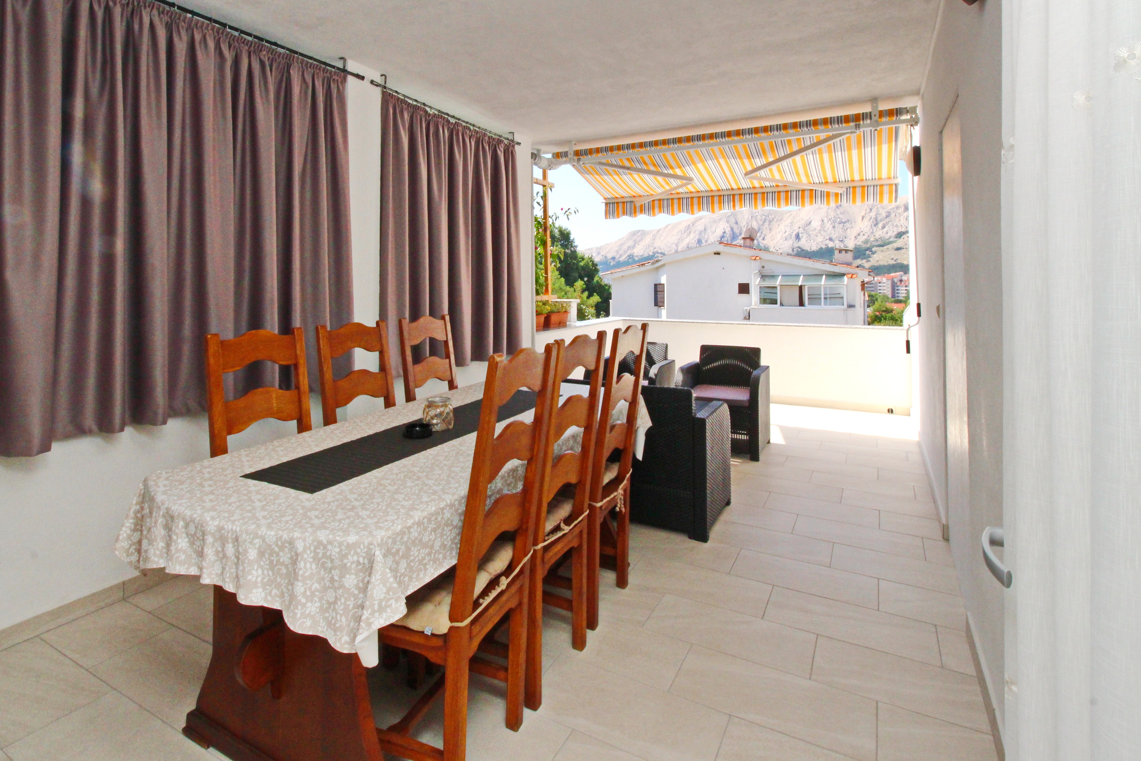 Three bedroom apartment with terrace Baška, Krk  A-a