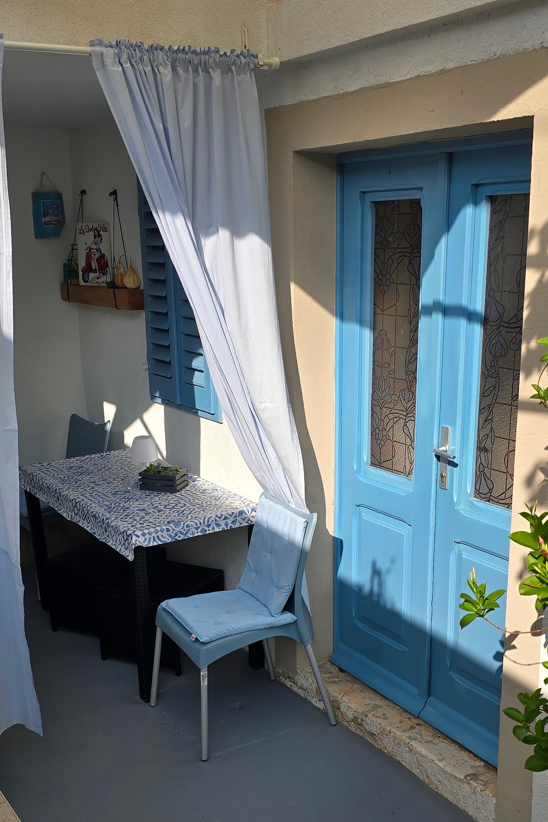 One bedroom apartment with terrace Veli Lošinj, Lošinj  A-a