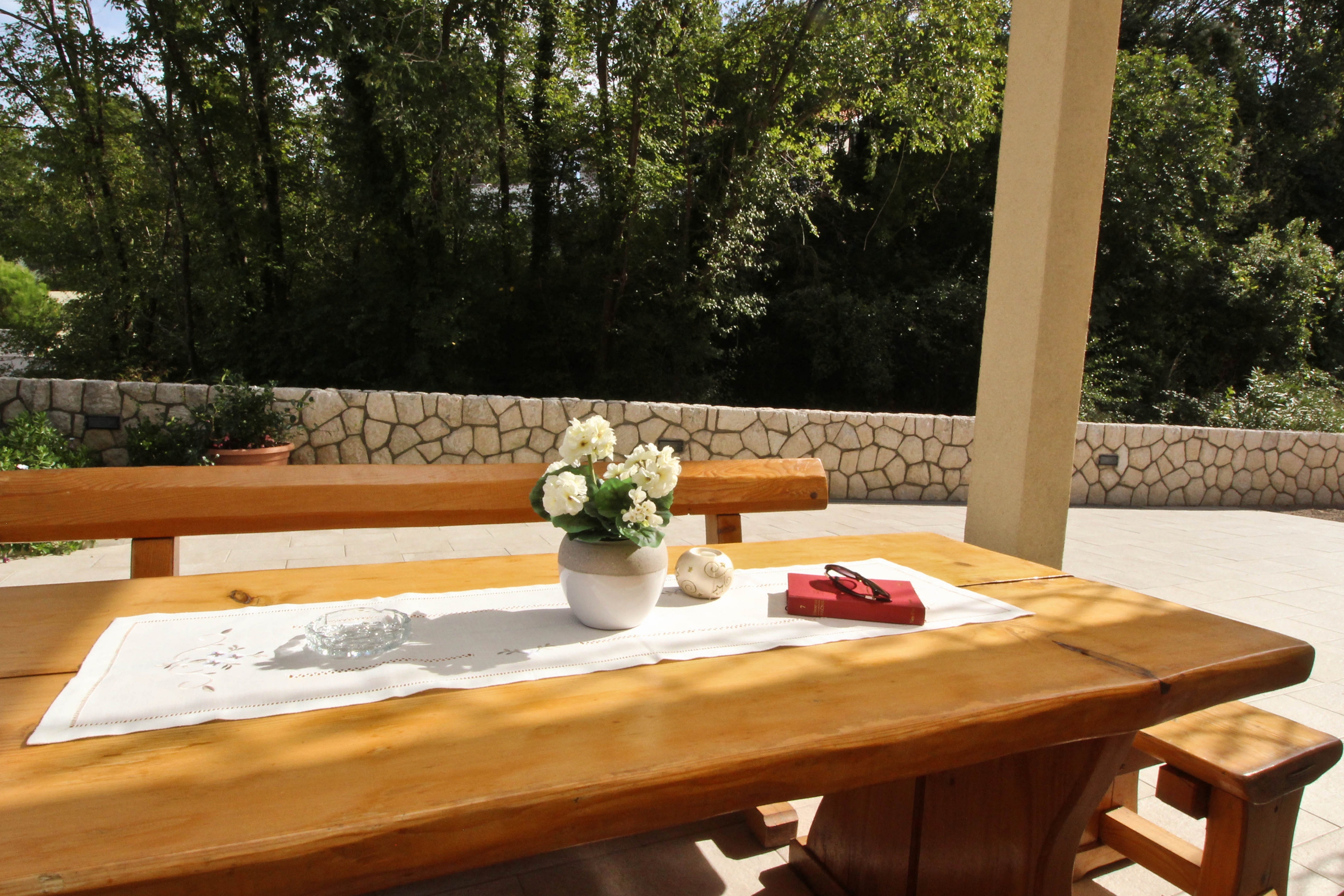 Two bedroom apartment with terrace Soline, Krk  A-a