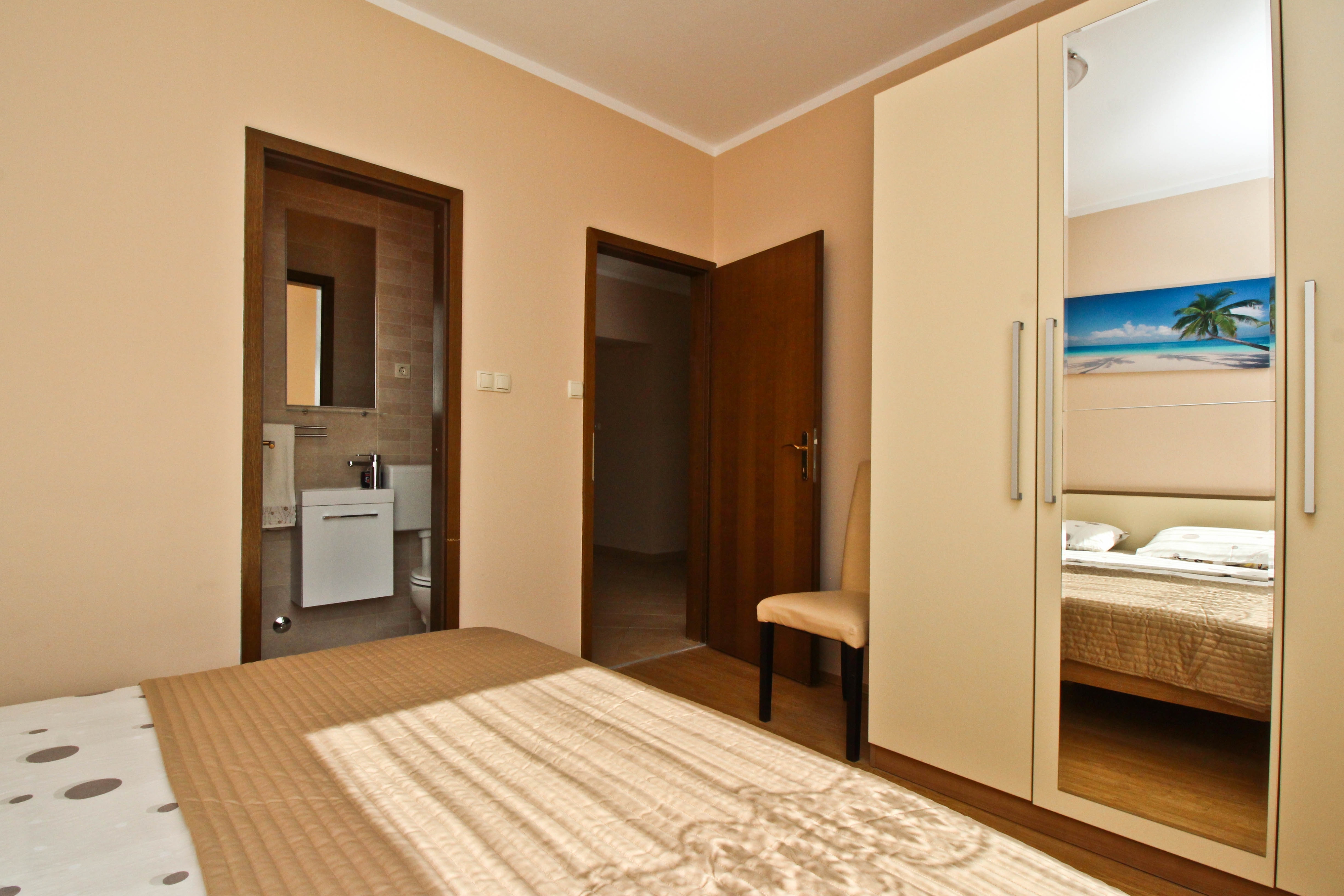 Three bedroom apartment with balcony and sea view Soline, Krk  A-b