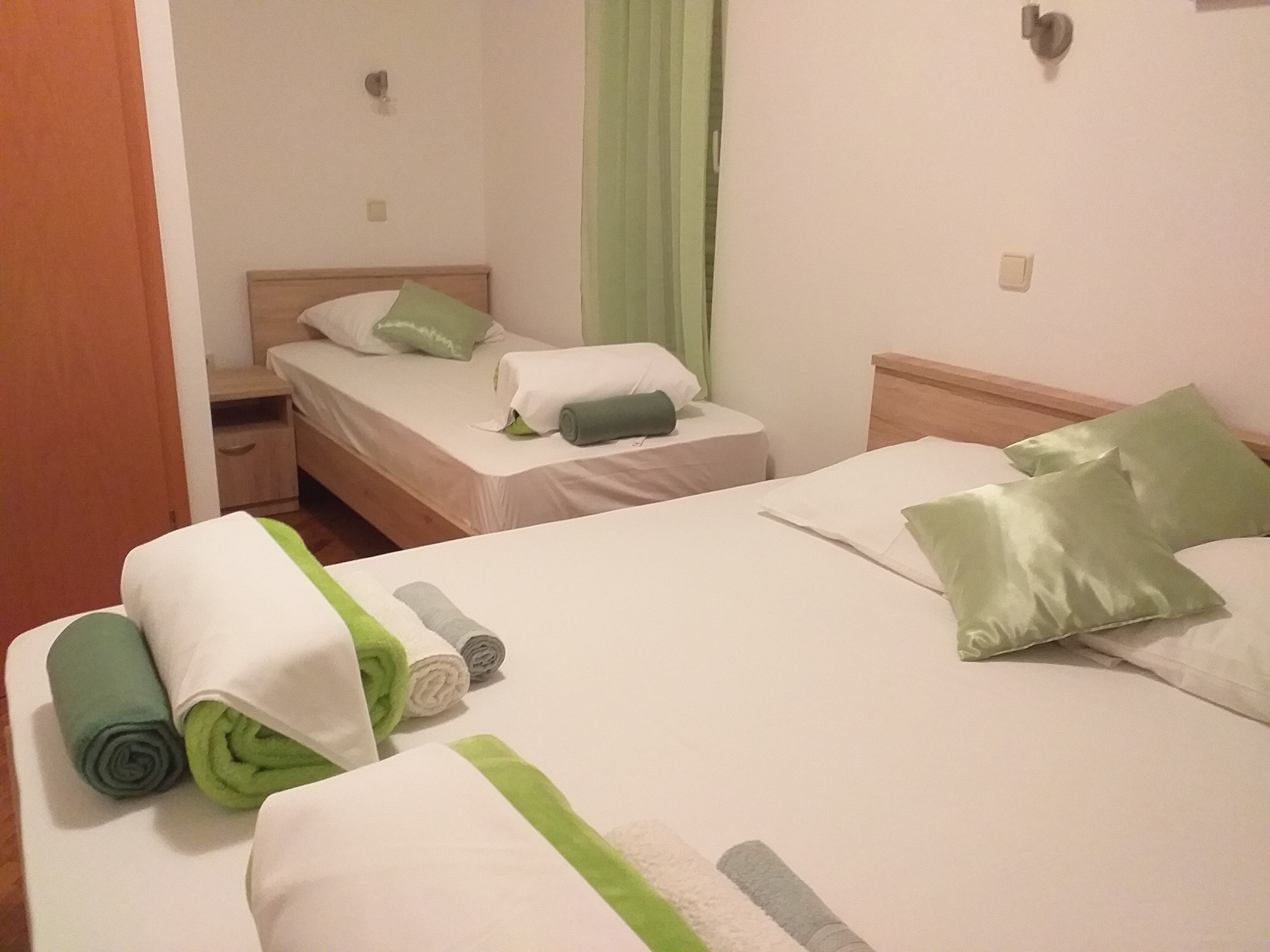 One bedroom apartment with terrace Baška, Krk  A-a