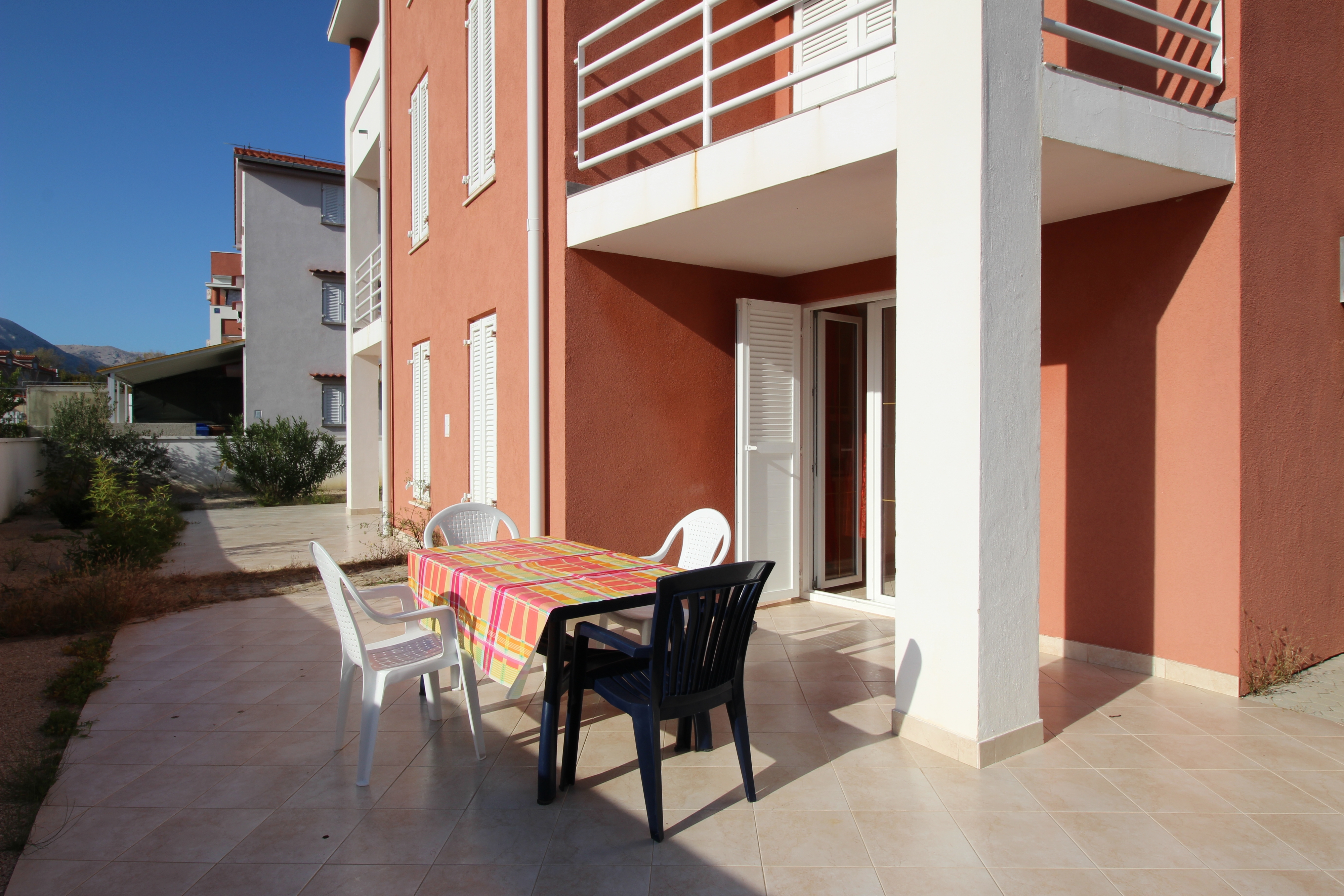 Two bedroom apartment with terrace Baška, Krk  A-b