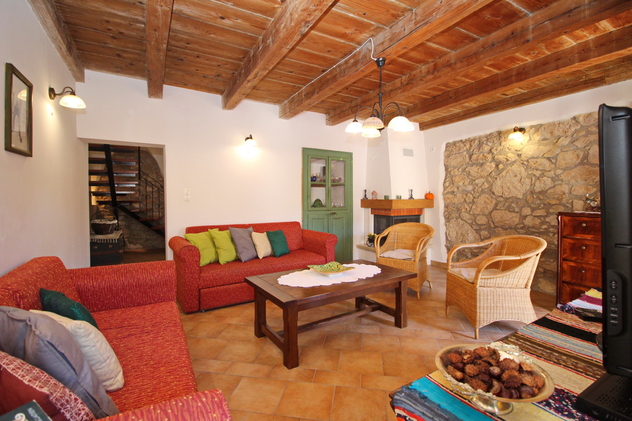 Comfortable and spacious house with terrace Draga Bašćanska, Krk (K-19204)