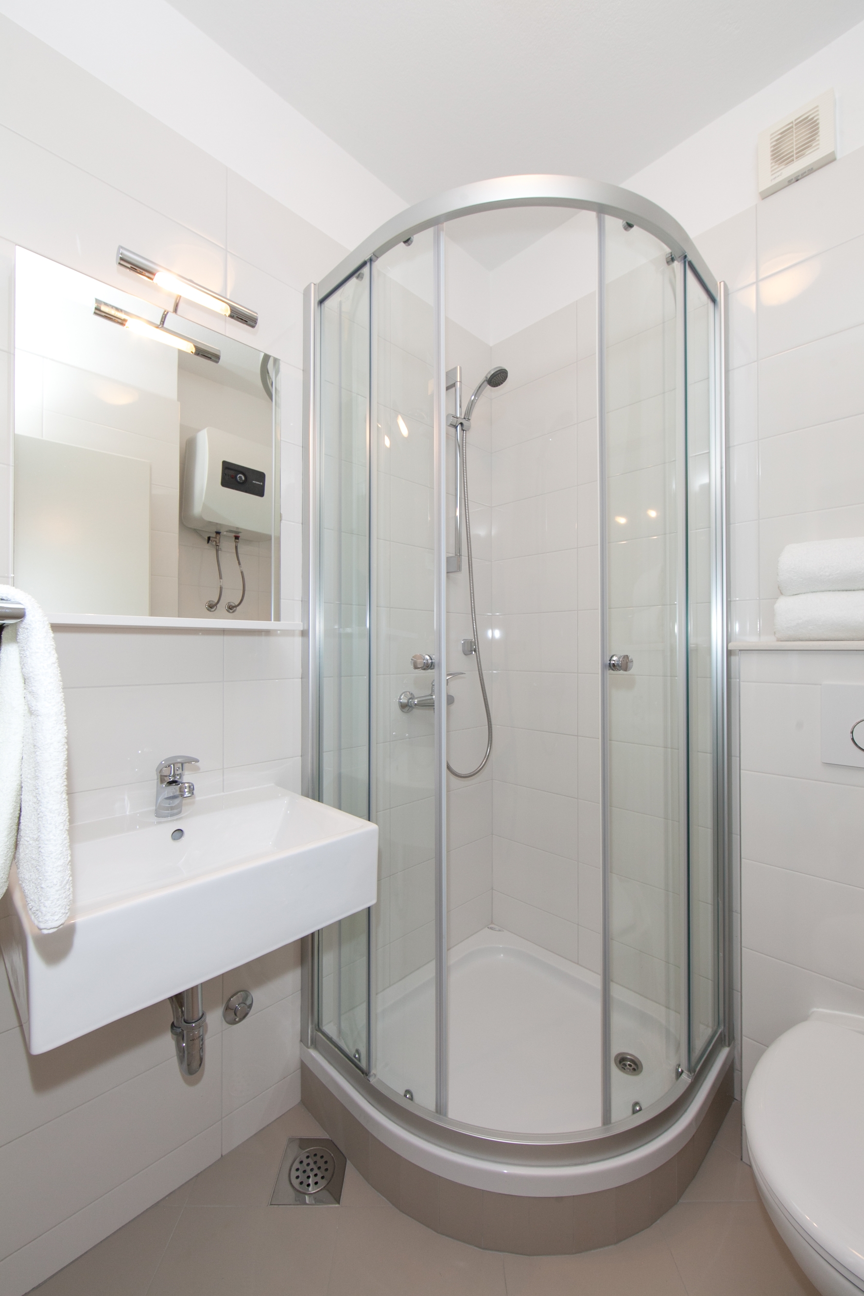 One bedroom apartment with terrace and sea view Brela, Makarska  A-a