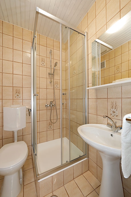 Three bedroom apartment with terrace and sea view Brela, Makarska  A-c