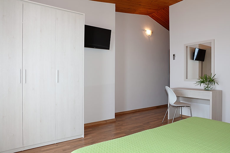Three bedroom apartment with terrace and sea view Brela, Makarska  A-c