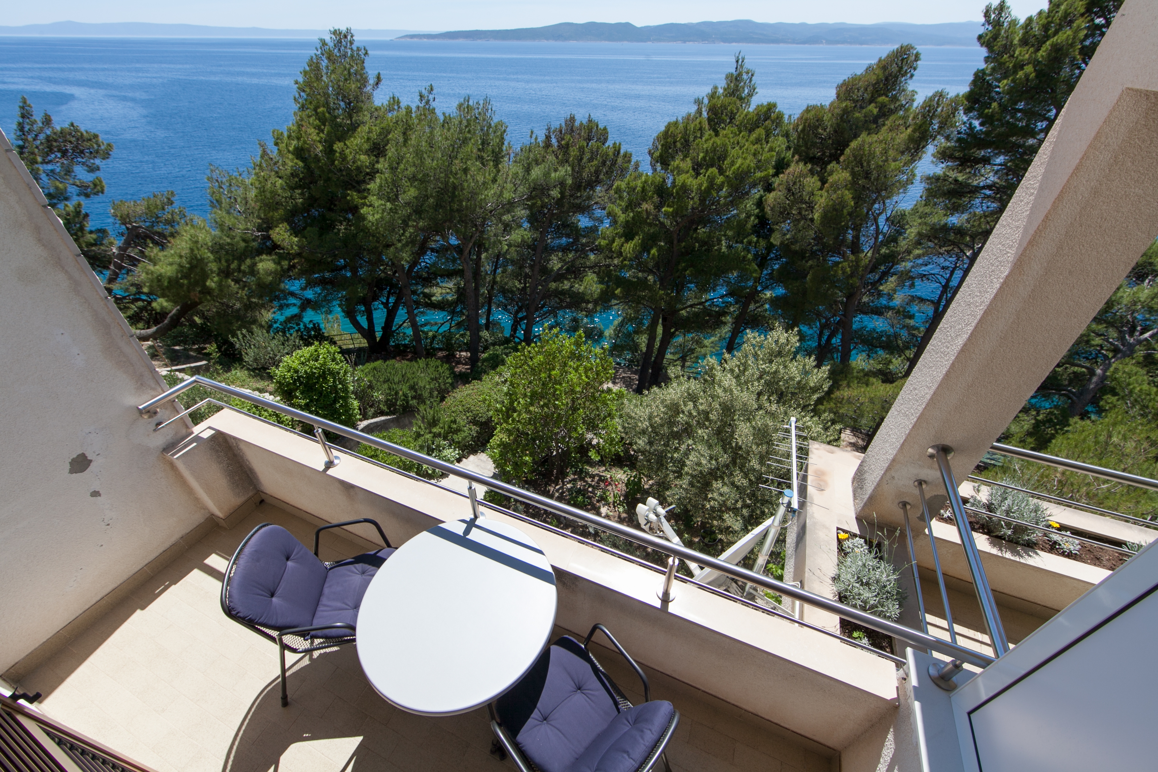 Studio flat with balcony and sea view Brela, Makarska  AS-b