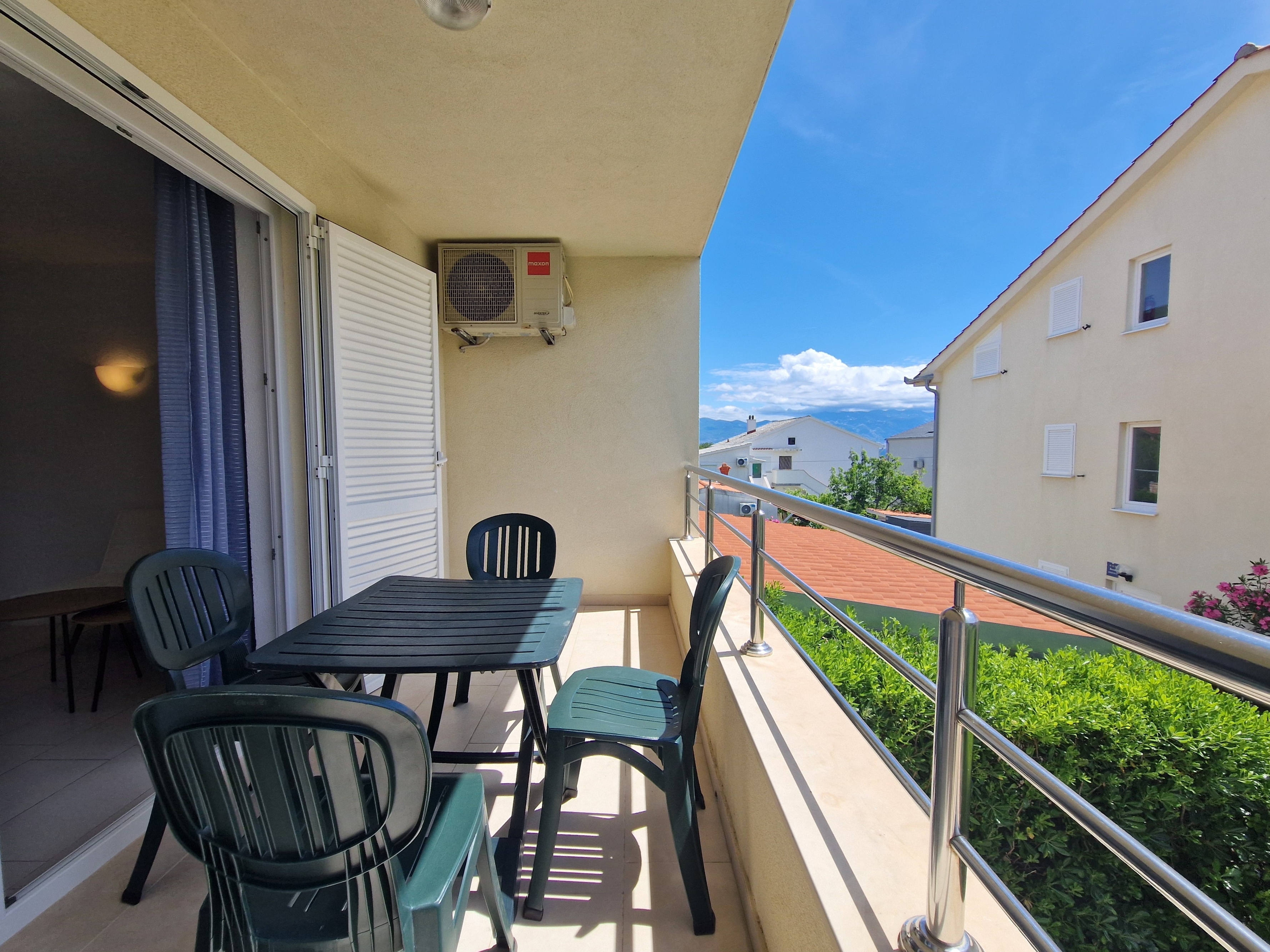 Two bedroom apartment with balcony Baška, Krk  A-a
