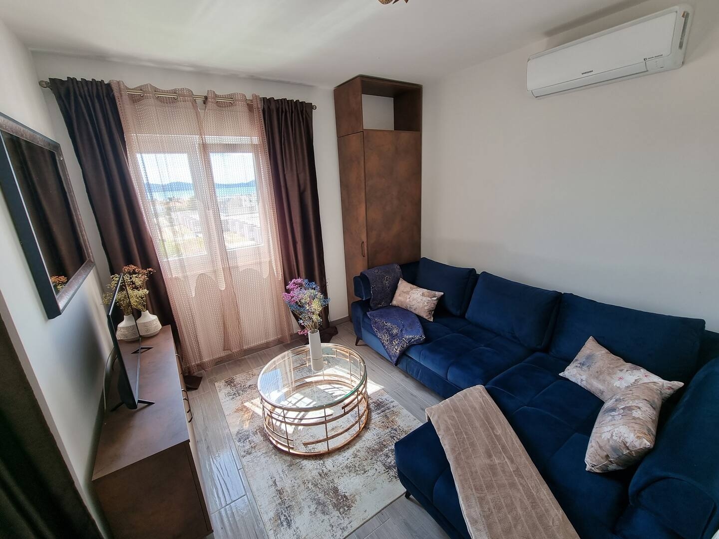 Studio flat with balcony and sea view Zadar  AS-a