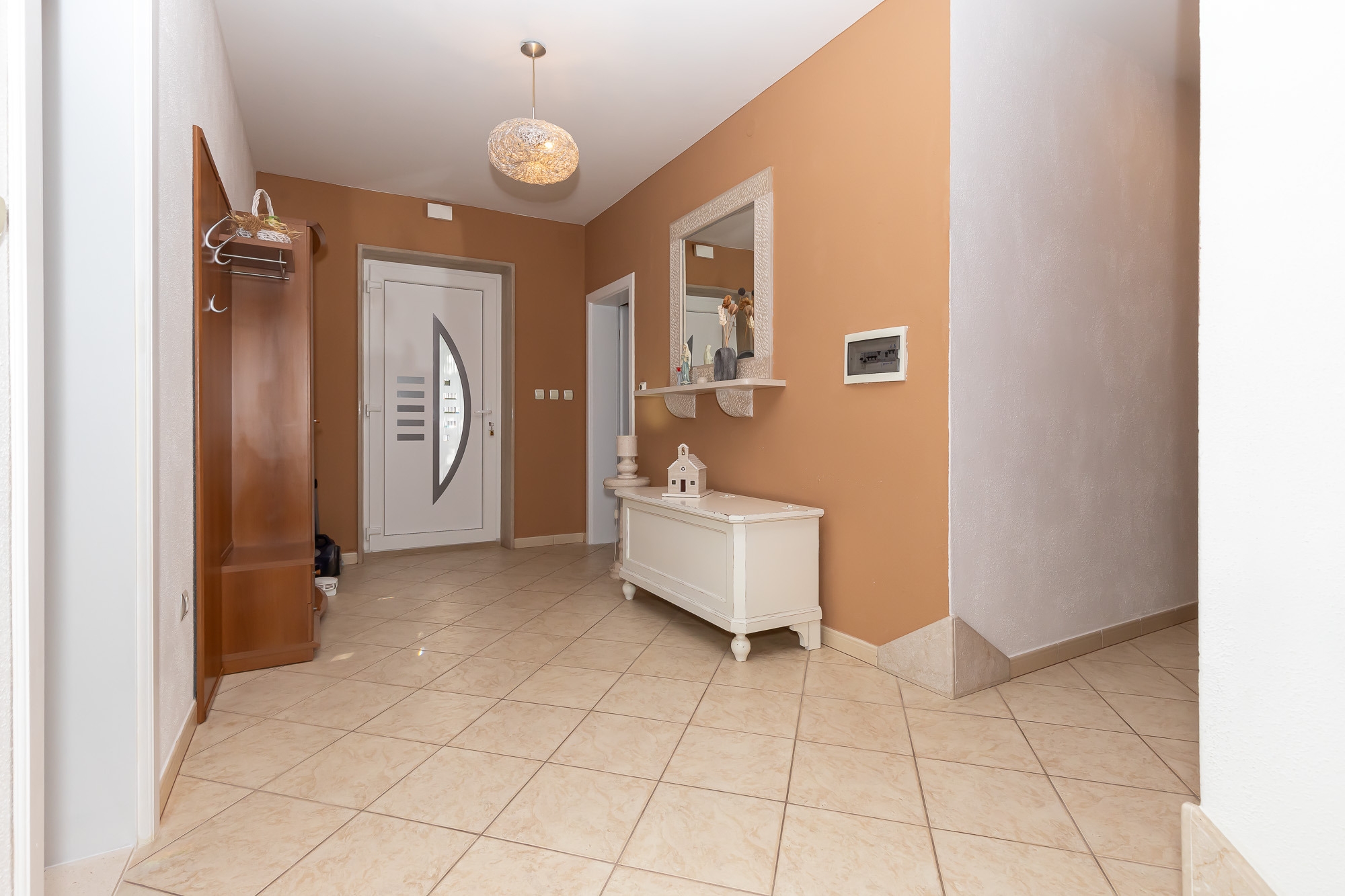 Four bedroom house with terrace Pražnica, Brač  K