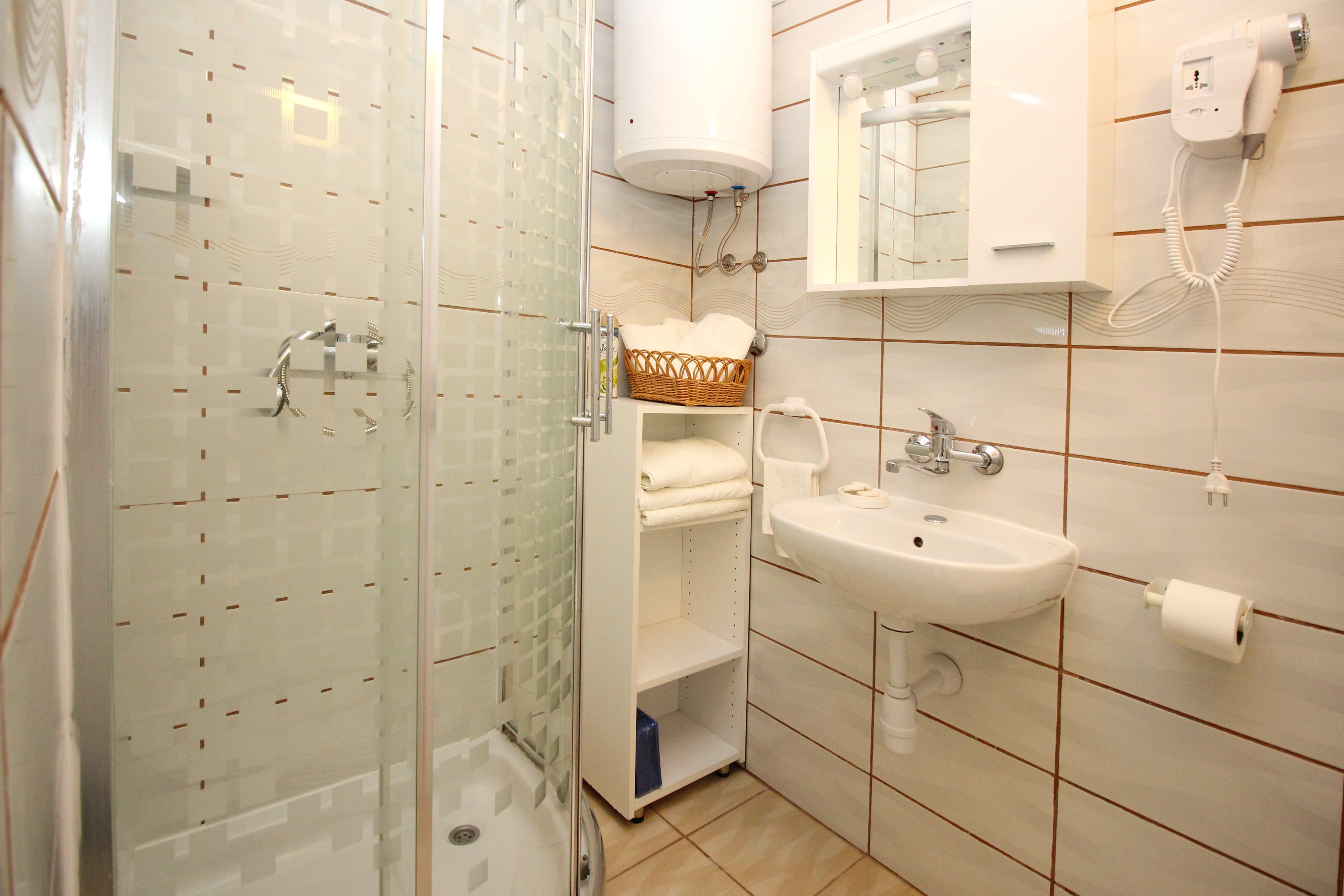 One bedroom apartment with terrace Baška, Krk  A-b
