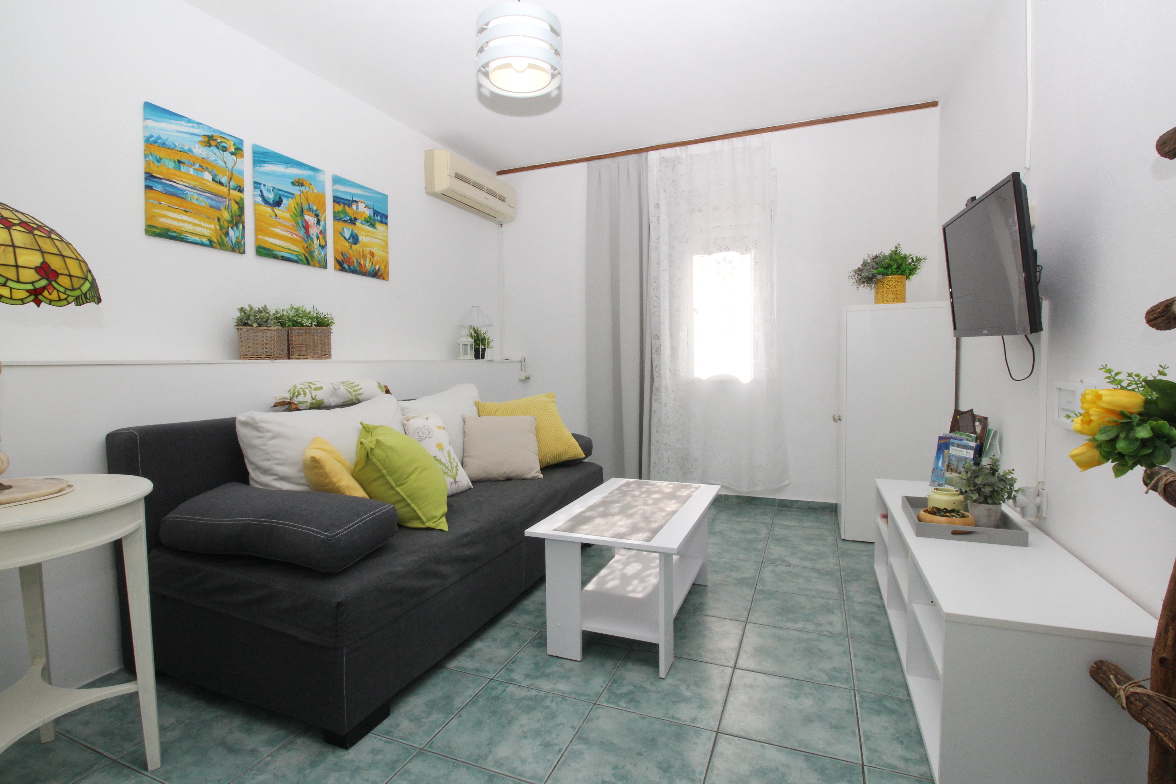 One bedroom apartment with terrace Baška, Krk (A-19215-b)