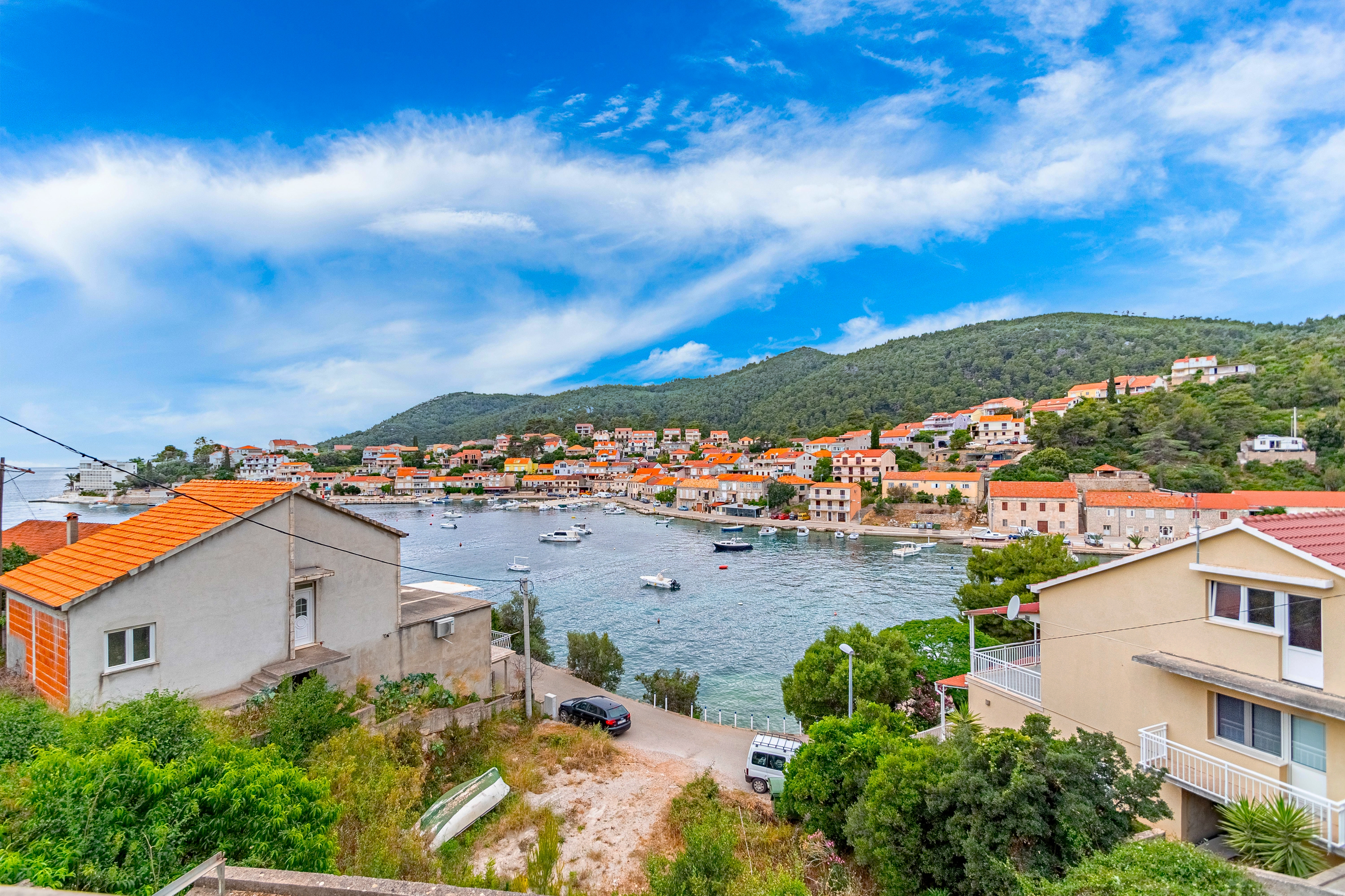 Three bedroom house near beach Brna, Korčula  K