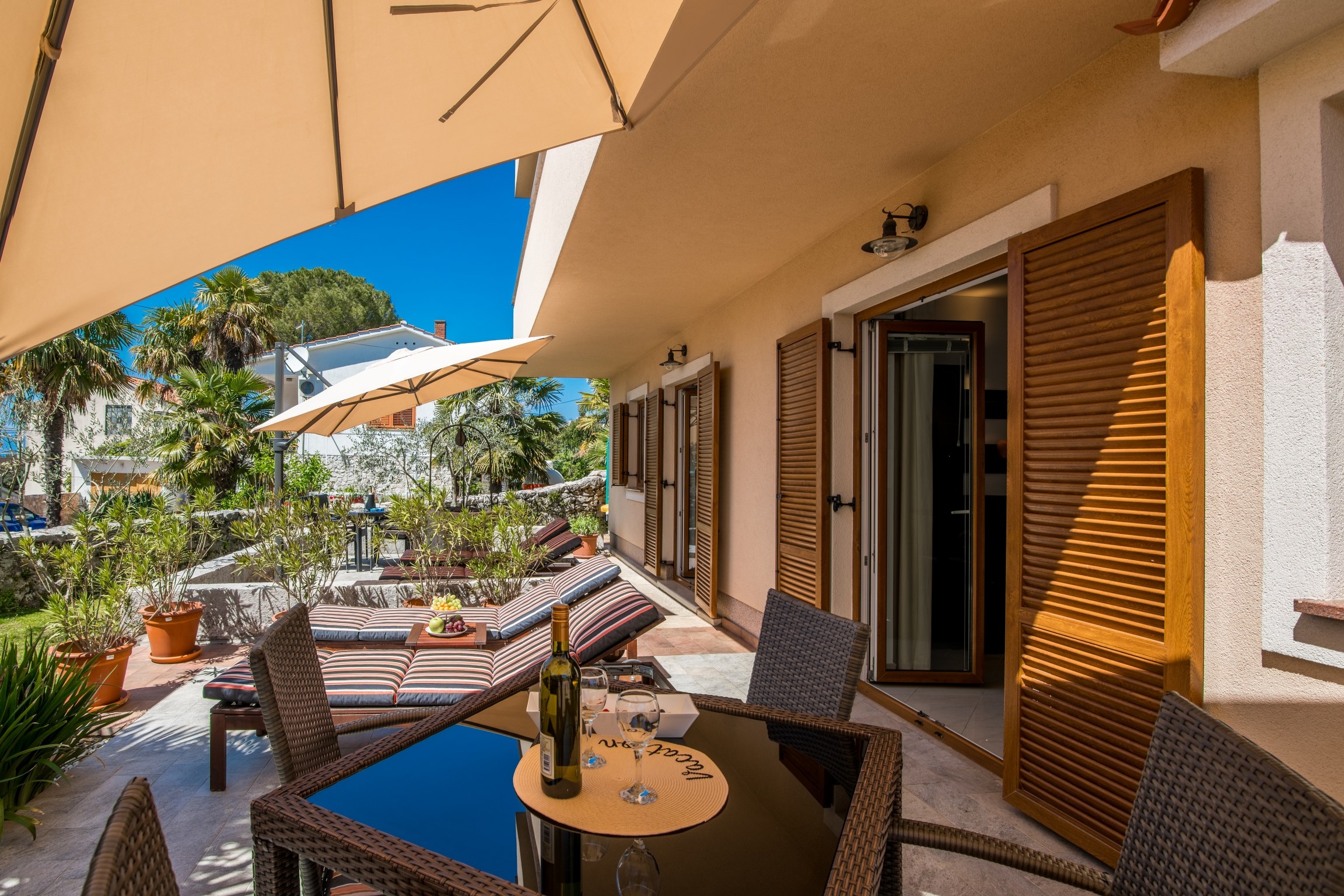 Two bedroom apartment with terrace Malinska, Krk  A-a