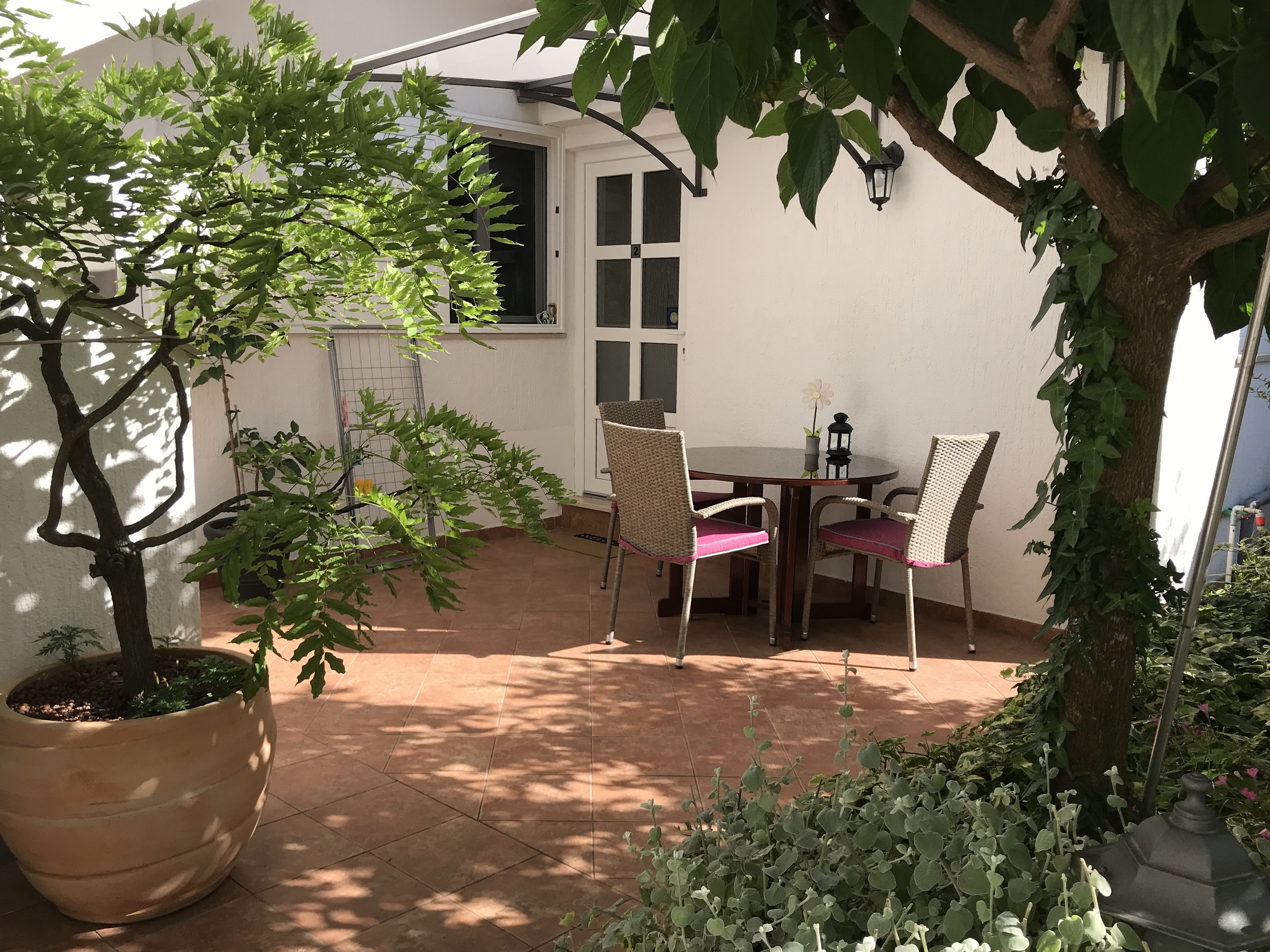 One bedroom apartment with terrace Primošten (A-19232-c)