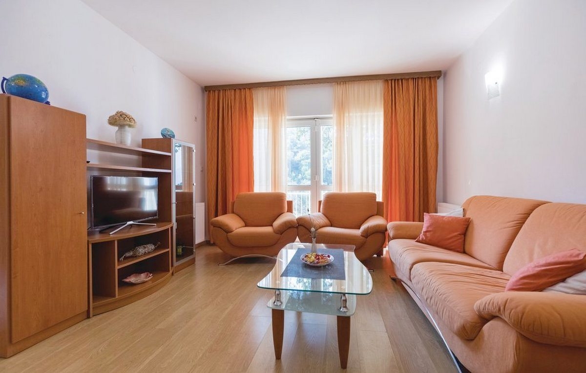 Three bedroom house with terrace Duba, Neretva Delta - Ušće Neretve  K