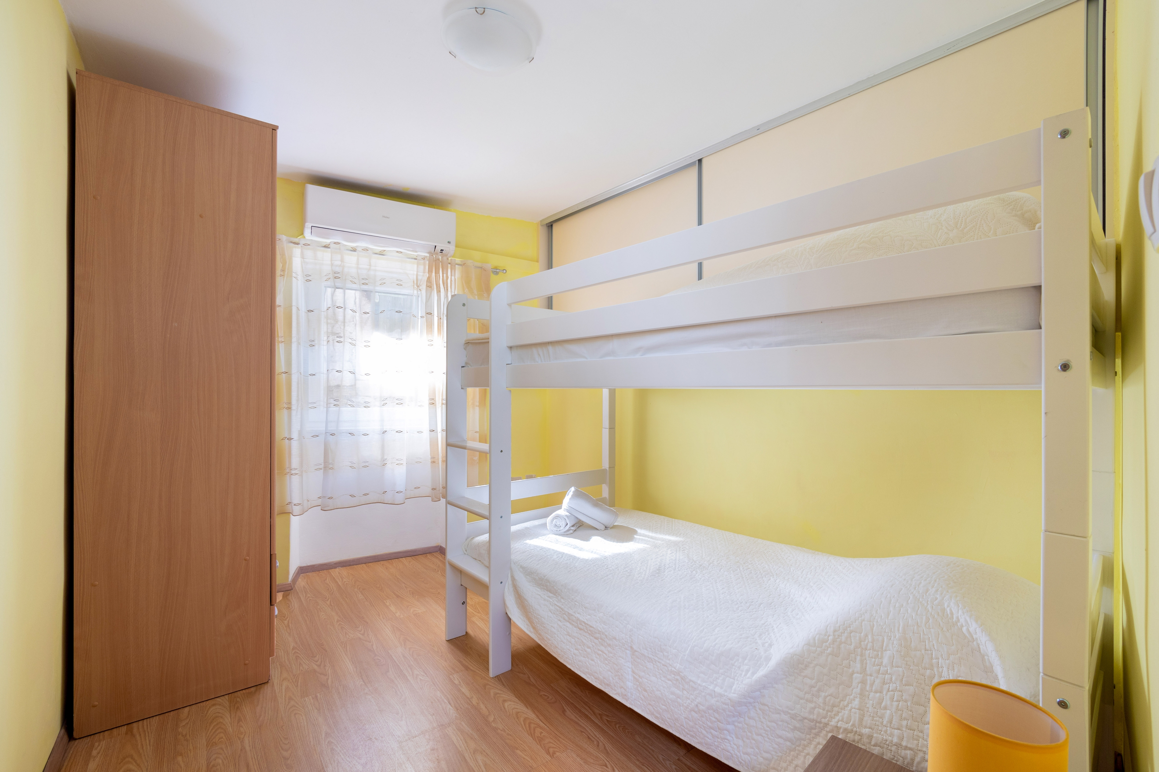 Three bedroom house with terrace and sea view Kaštel Sućurac, Kaštela  K
