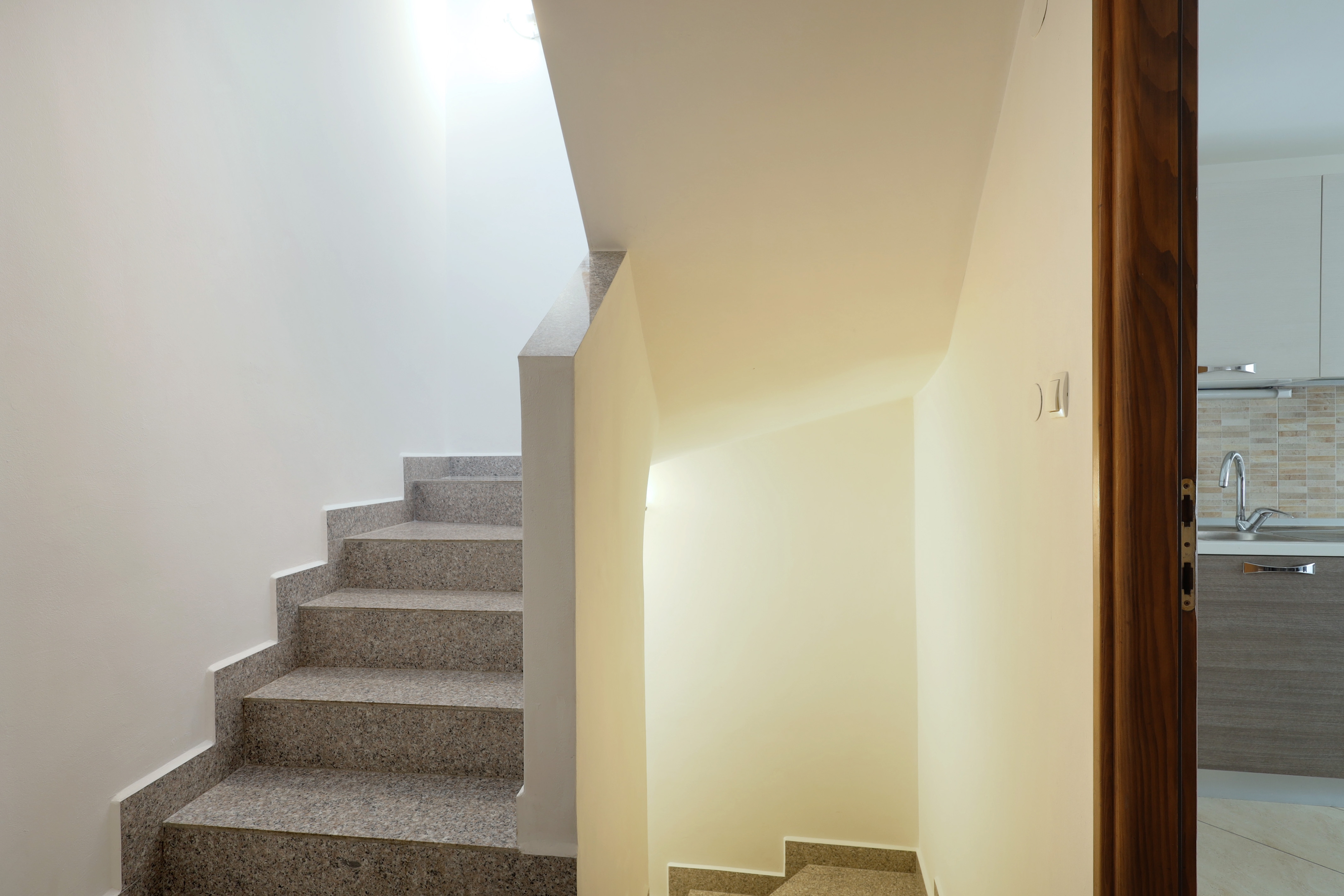 Three bedroom house with terrace and sea view Kaštel Sućurac, Kaštela  K