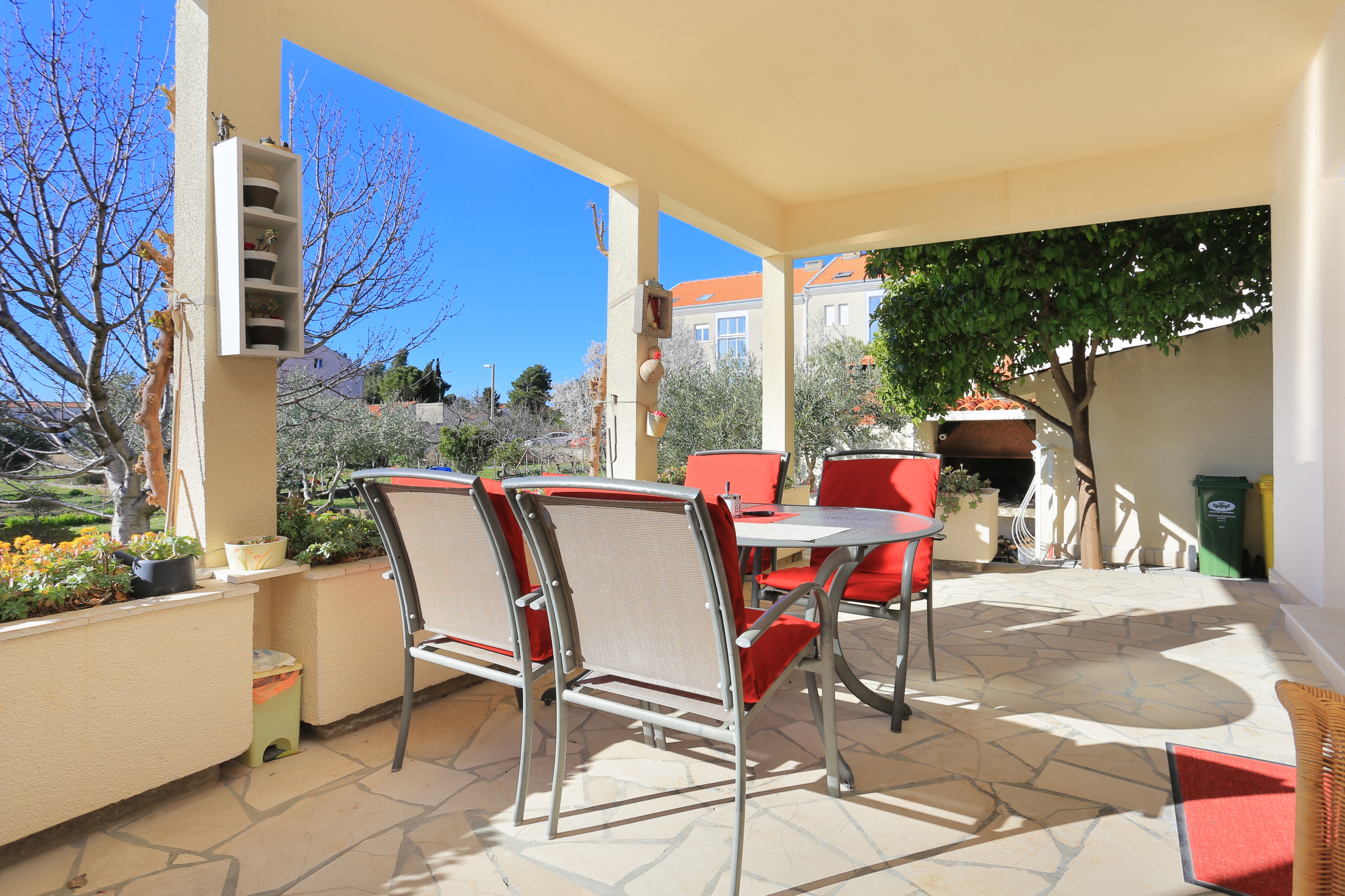 One bedroom apartment with terrace Kaštel Gomilica, Kaštela  A-a